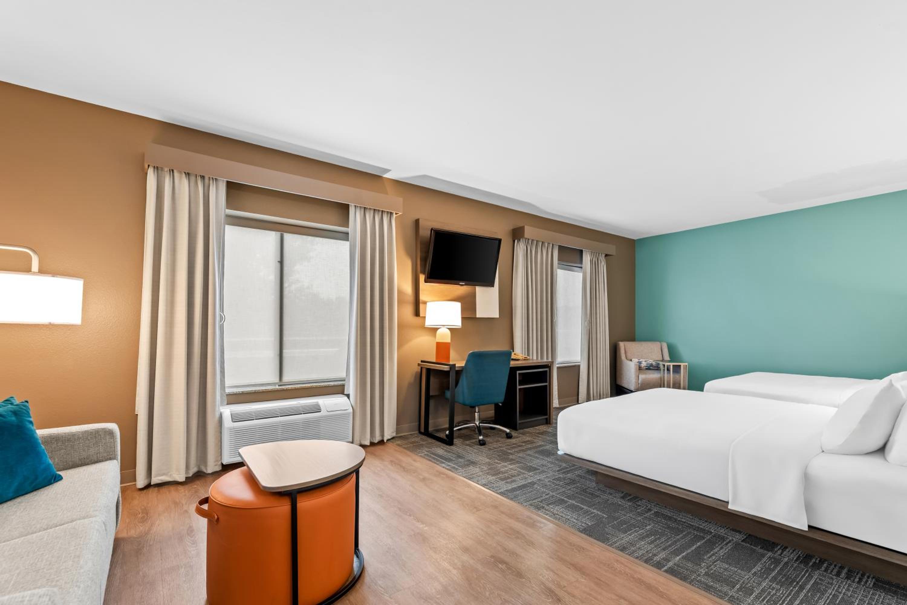 Suite with Two Queen Beds - Accessible/Non-Smoking