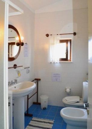 Double Or Twin Room With Private External Bathroom photo 3