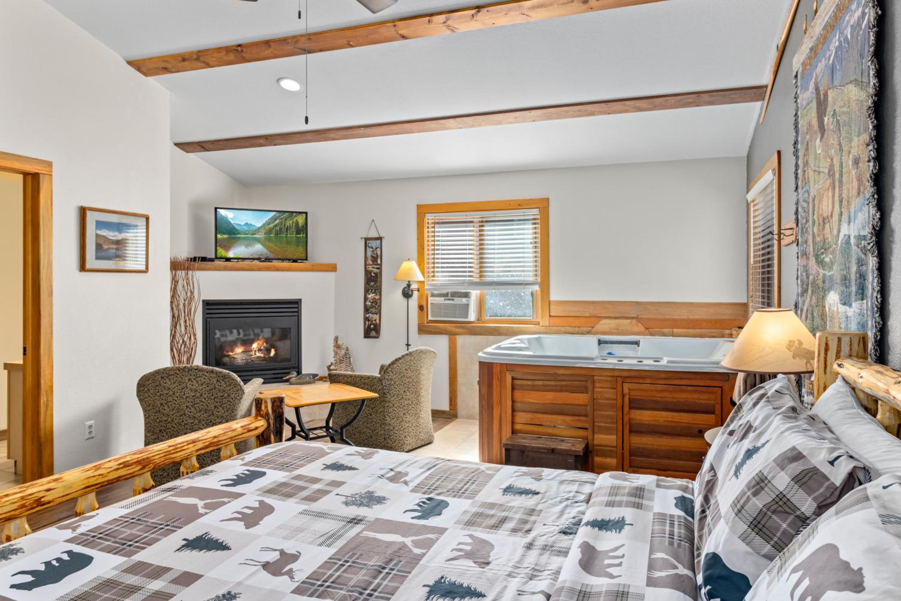King Room with Mountain View