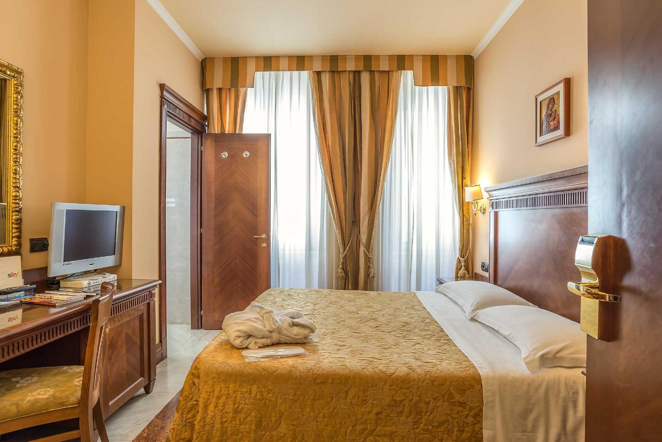 Available room
