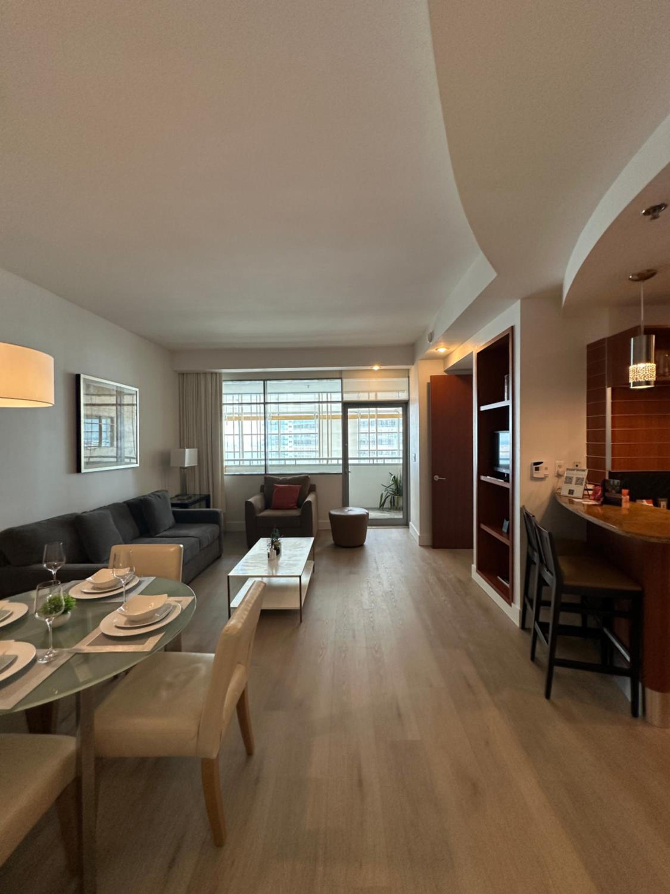 Apartment photo 3