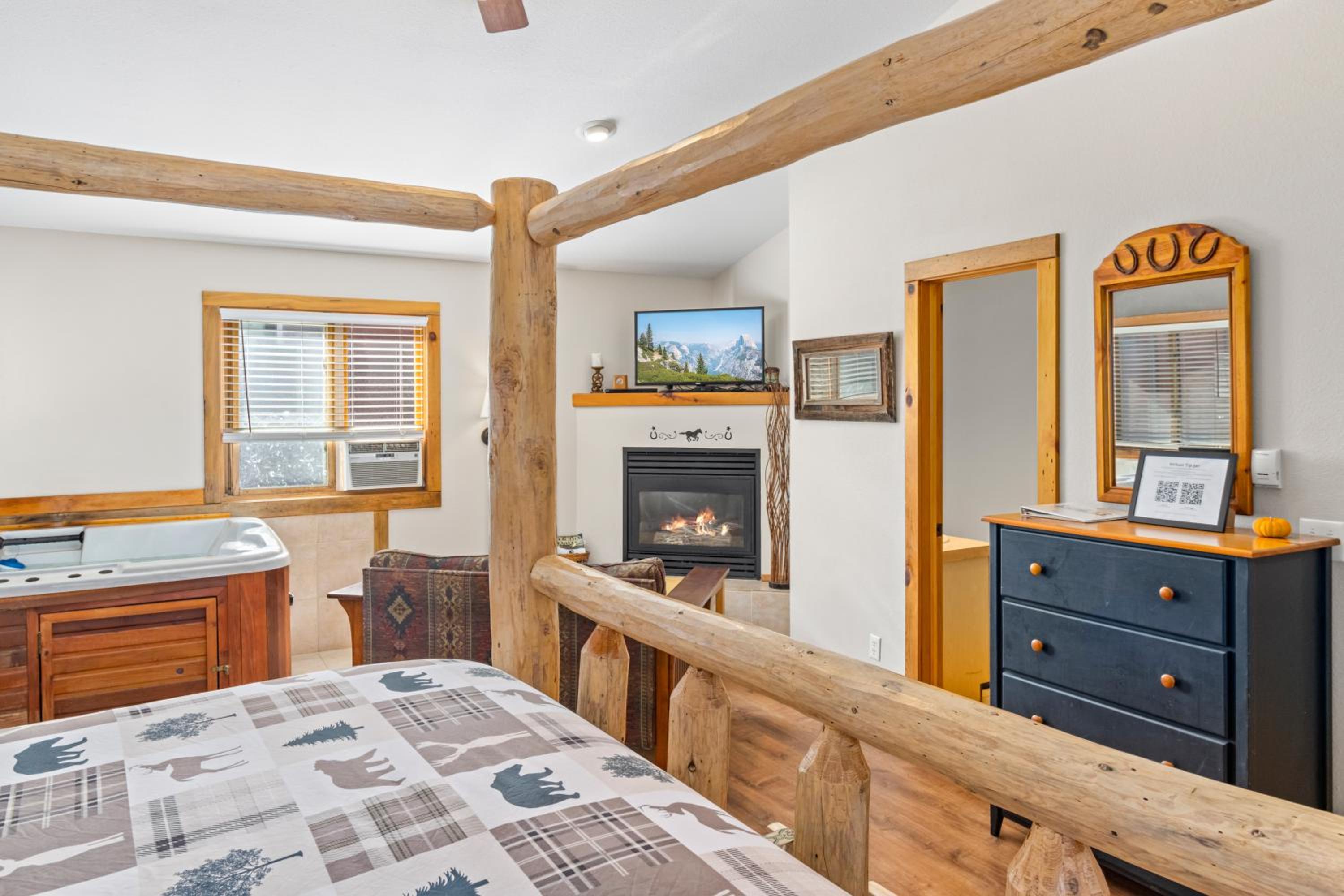King Room with Mountain View