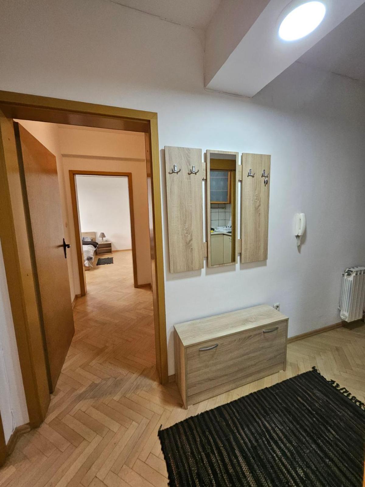 Two-Bedroom Apartment with Balcony photo 2