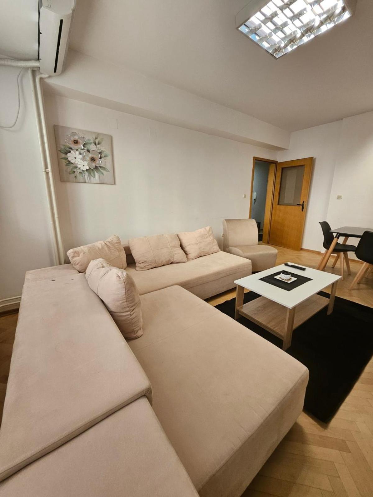 Two-Bedroom Apartment with Balcony photo 1