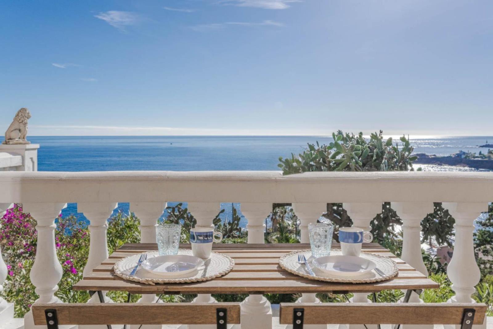 Apartment with Sea View photo 1