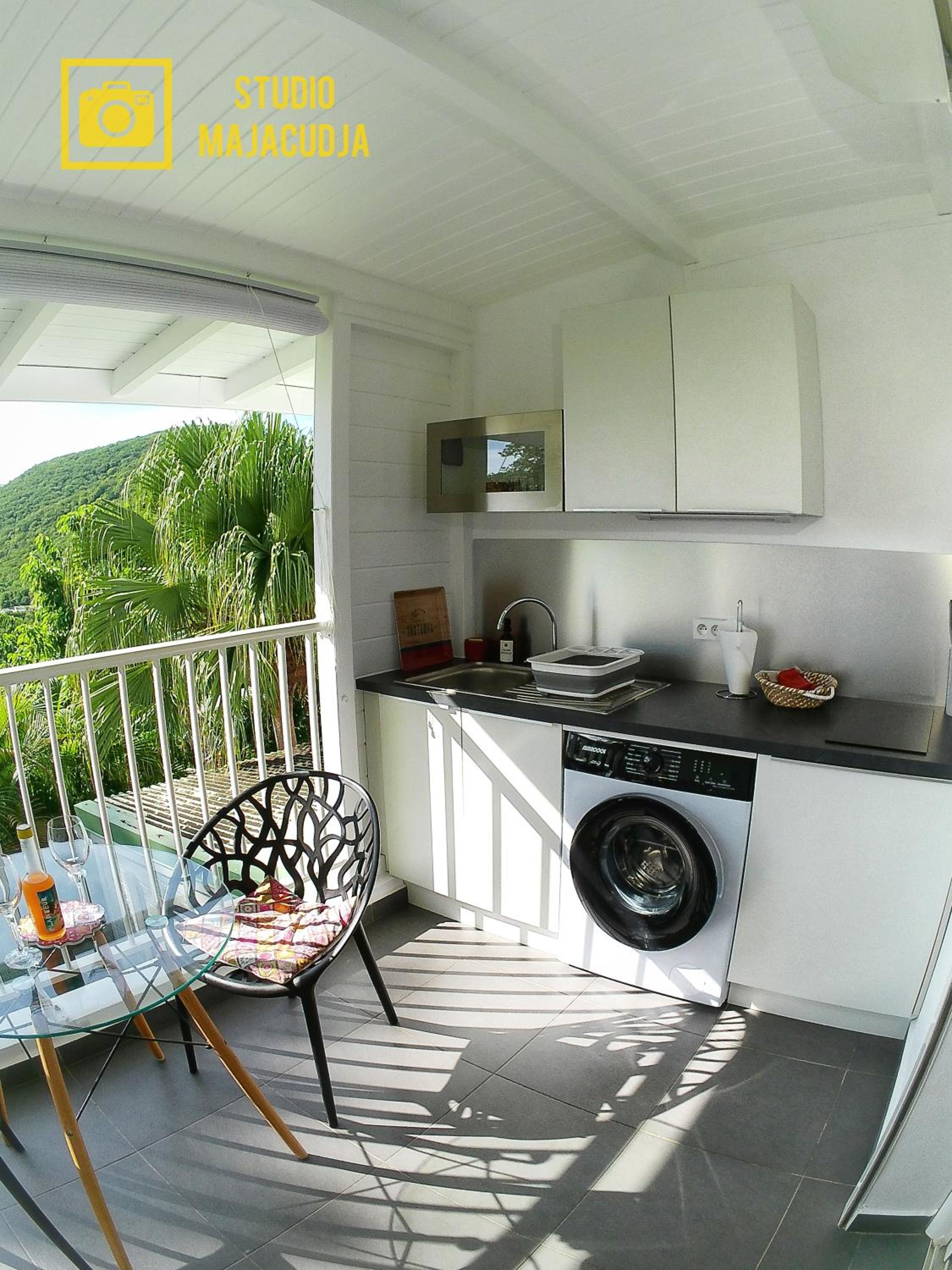 Studio with Sea View - Photo 24