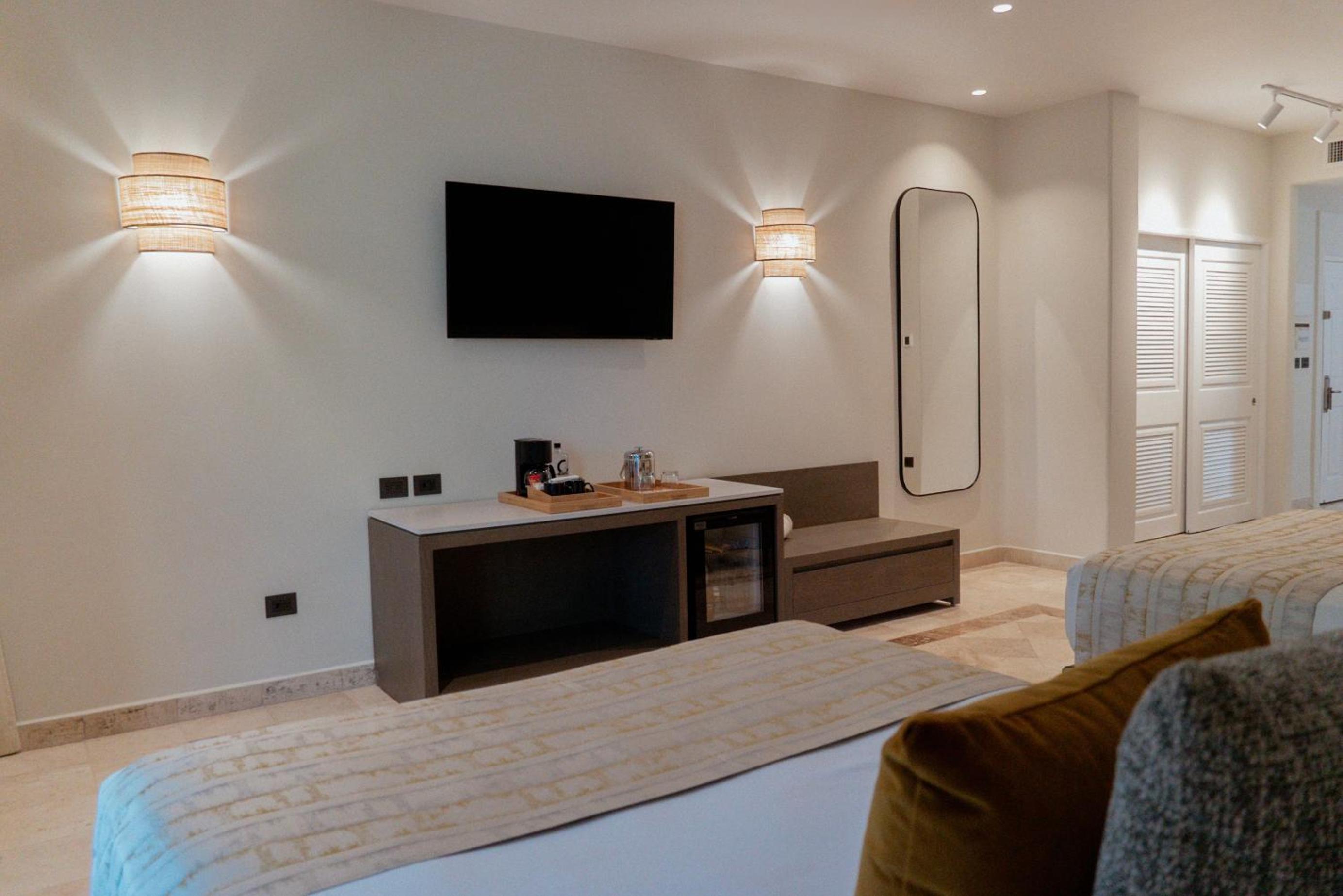 Premium Deluxe Double Room photo 3