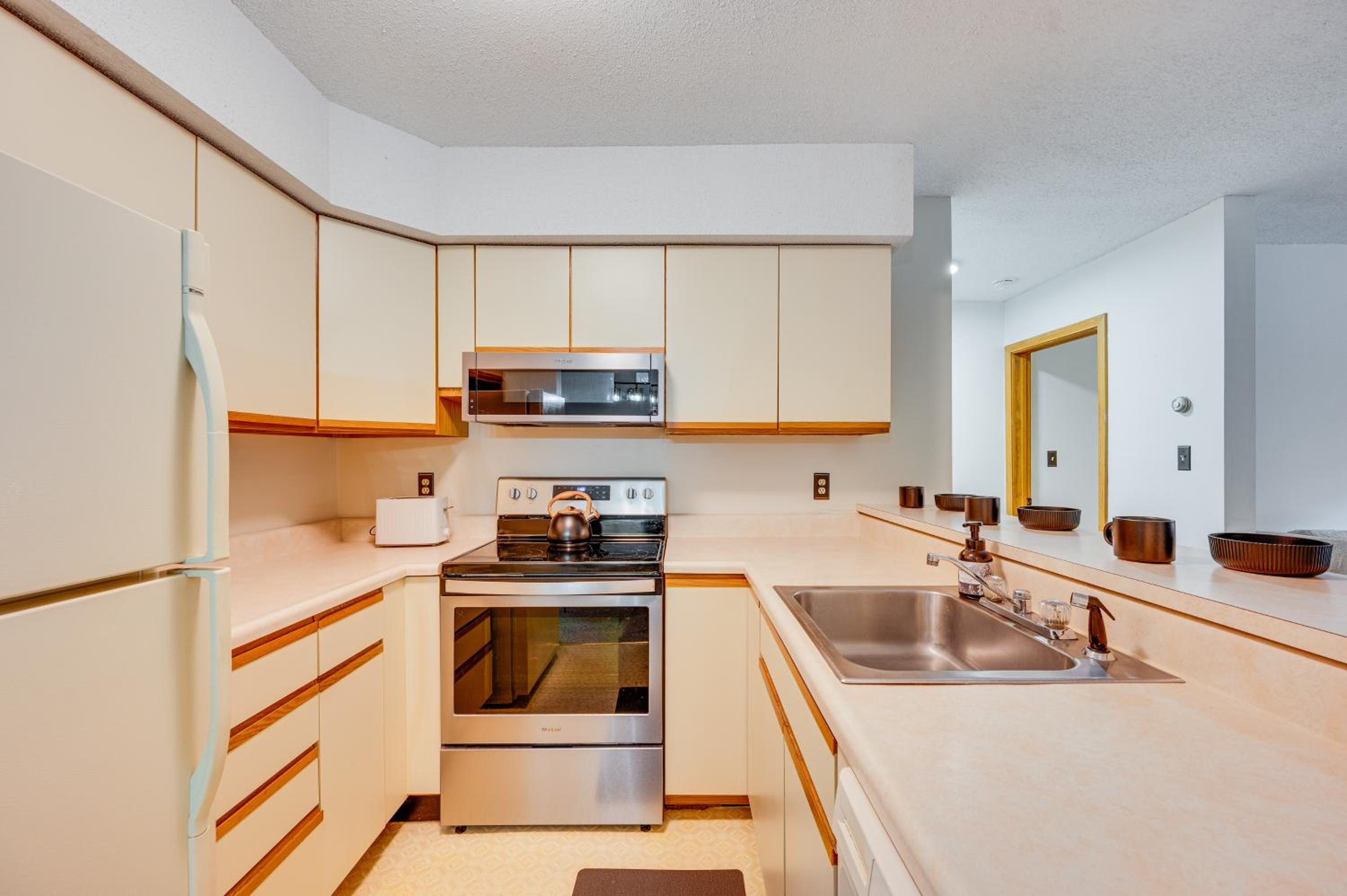 Apartment photo 3