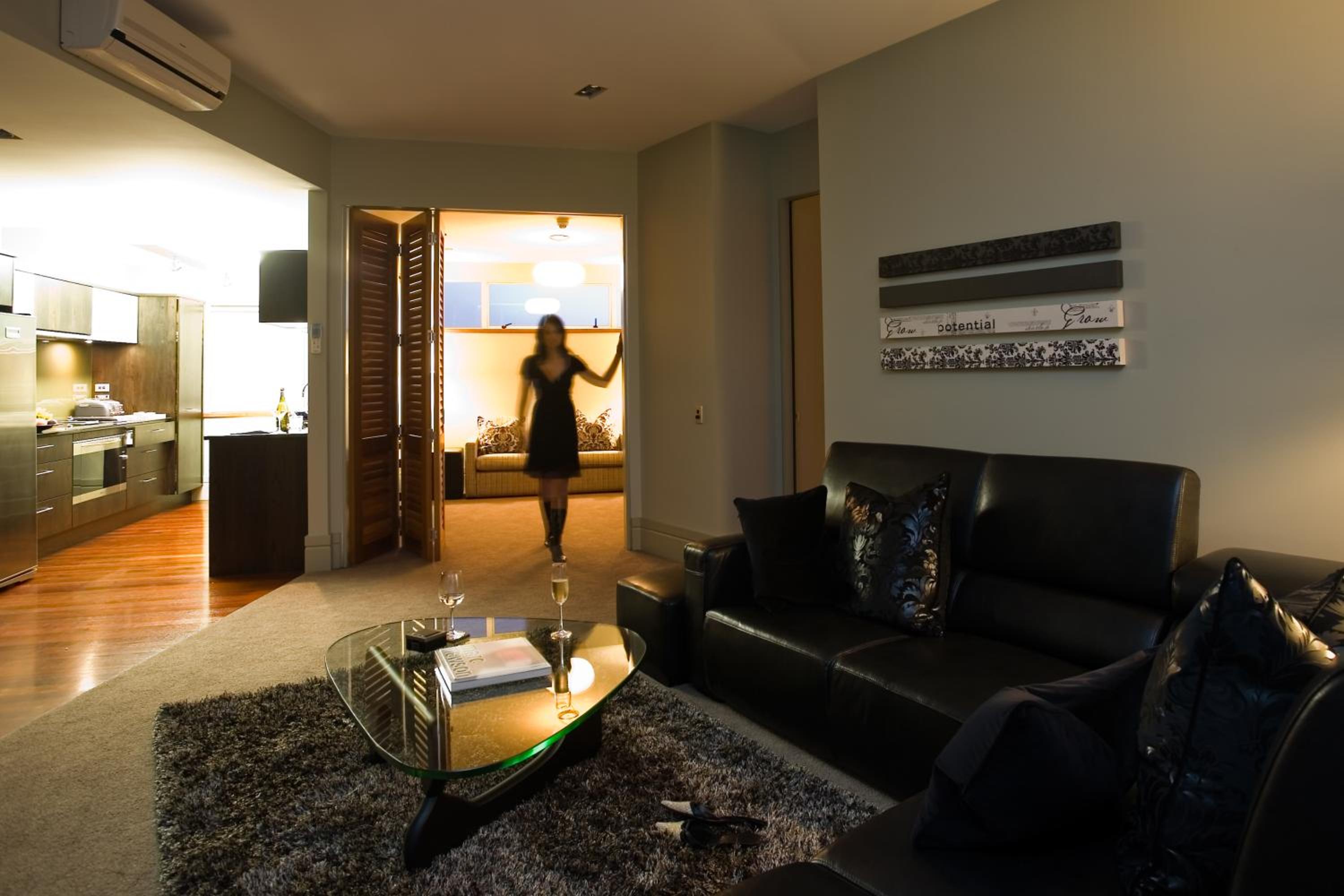 Two-Bedroom Penthouse - Photo 8