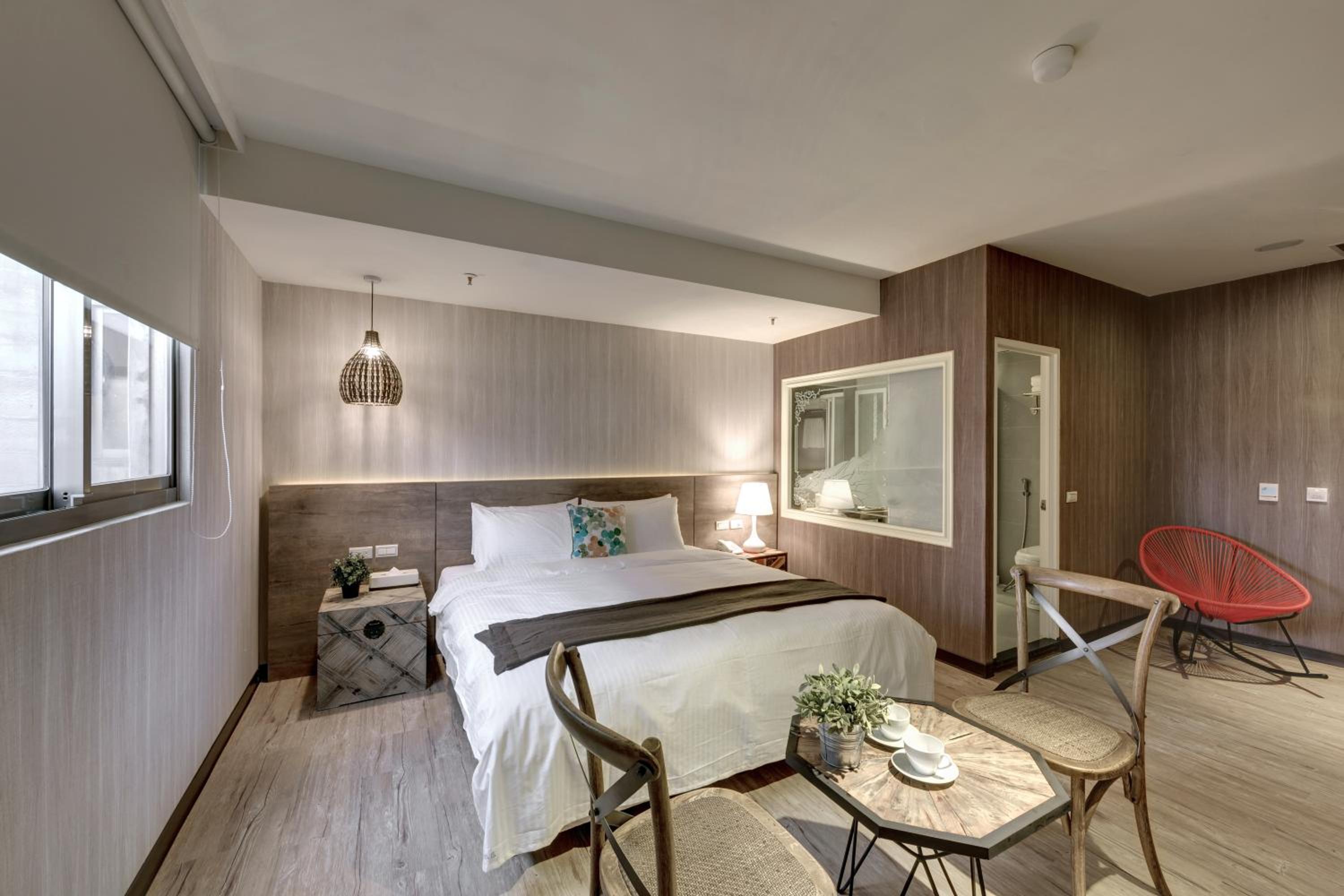 Standard Double Room - Photo 10