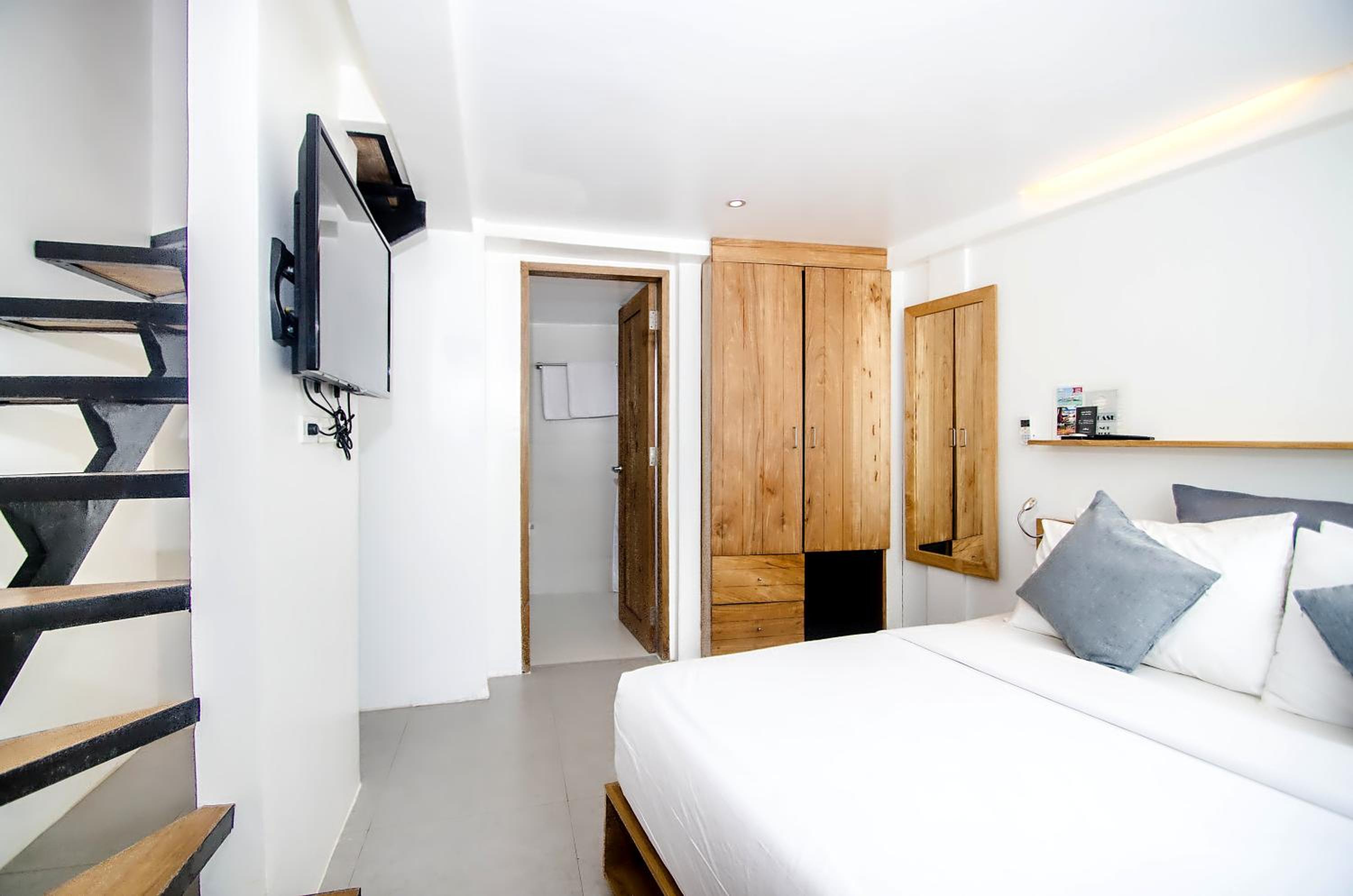 Loft room with sea view - Photo 6