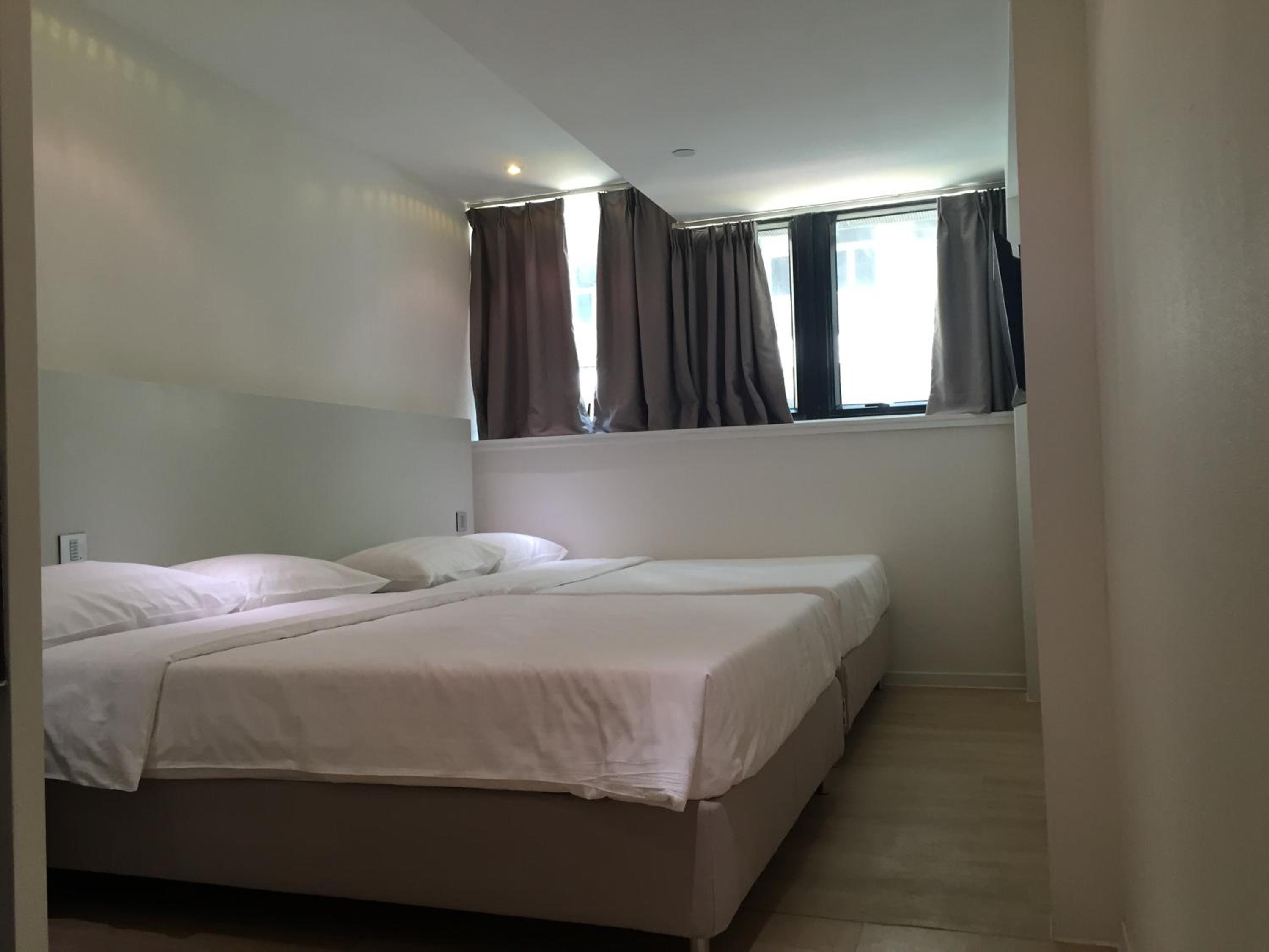 Homy Central — photo 180
