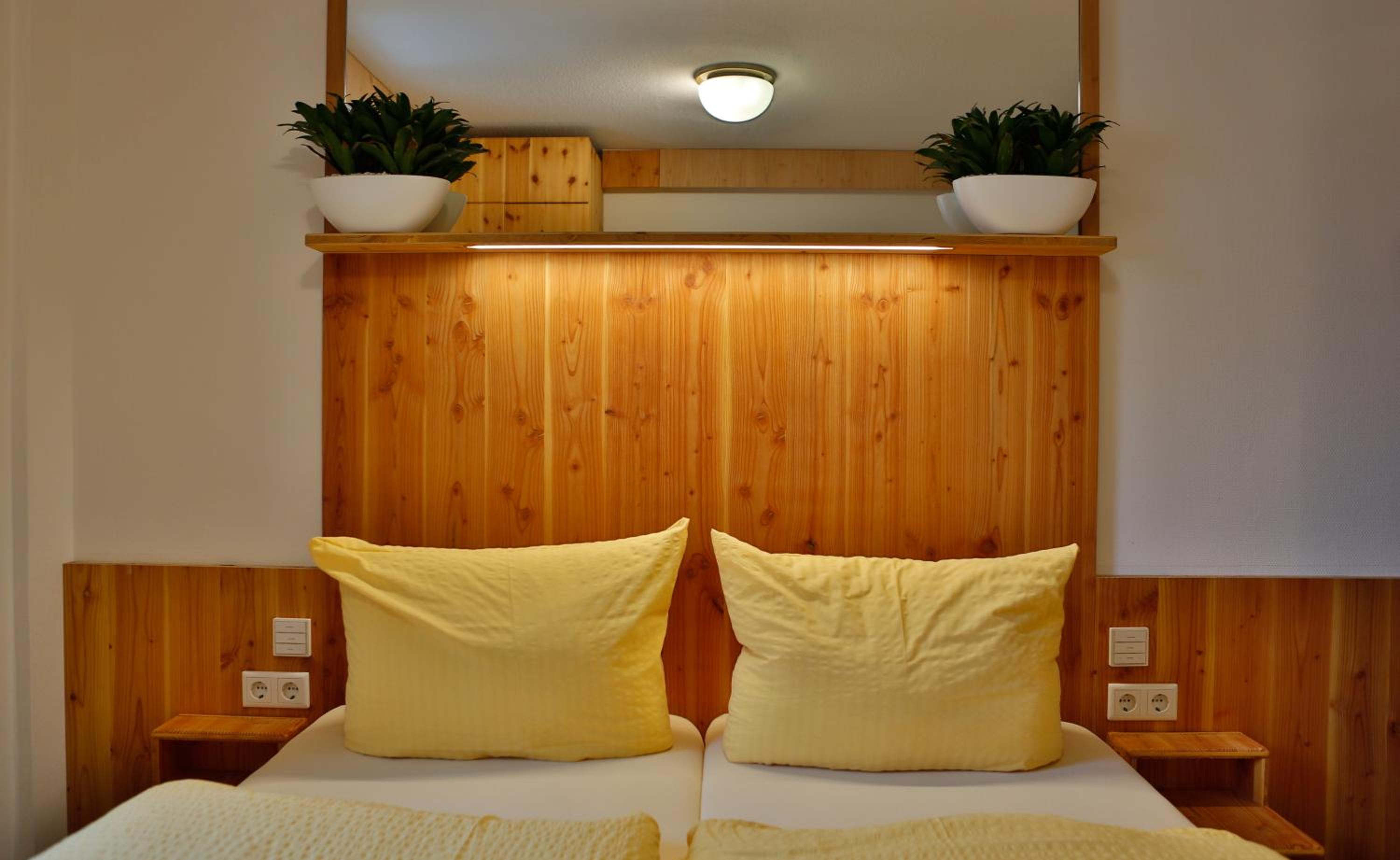 Double Room - Photo 2
