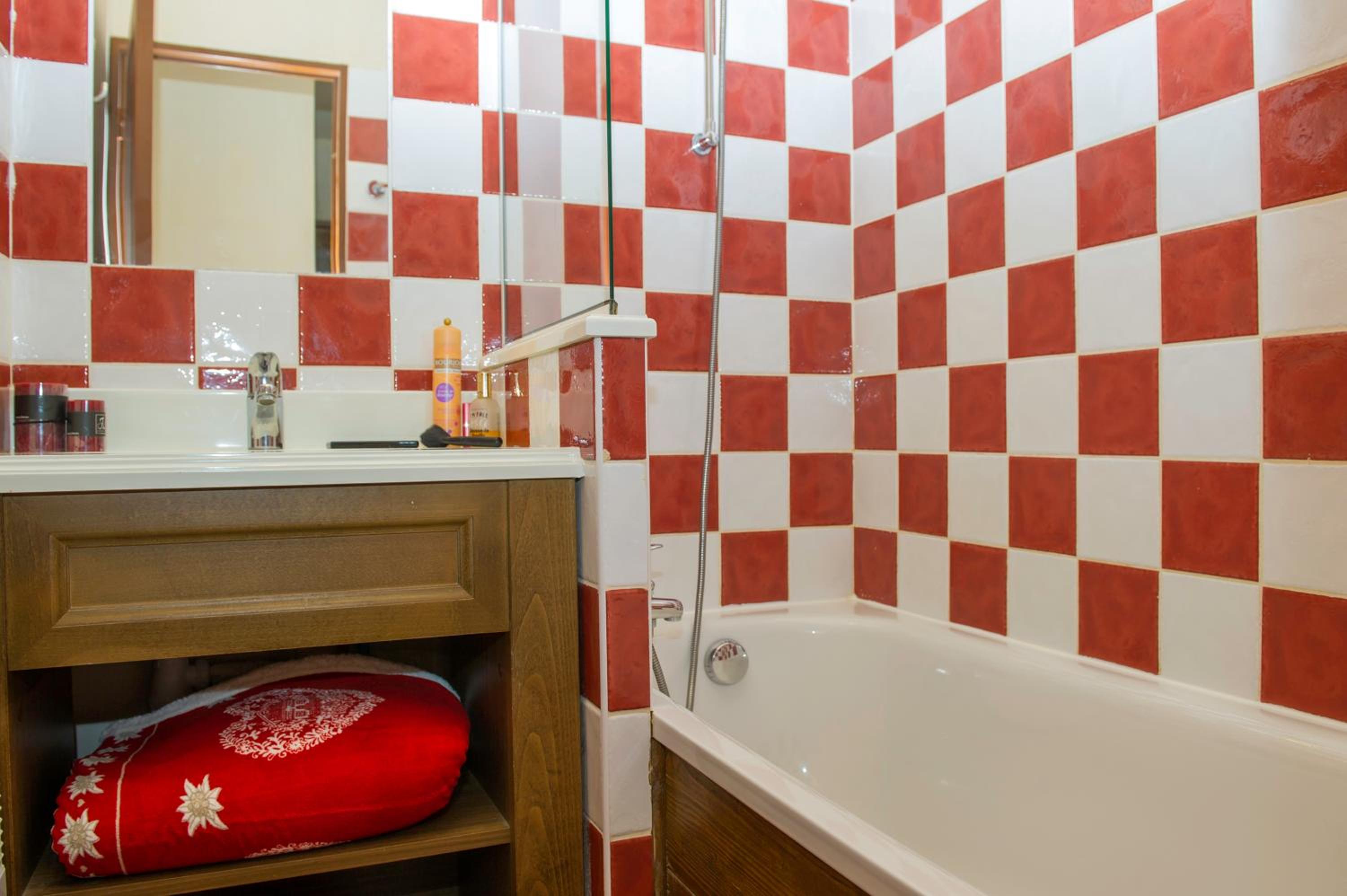 Two-Room Apartment (4 Adults) photo 3