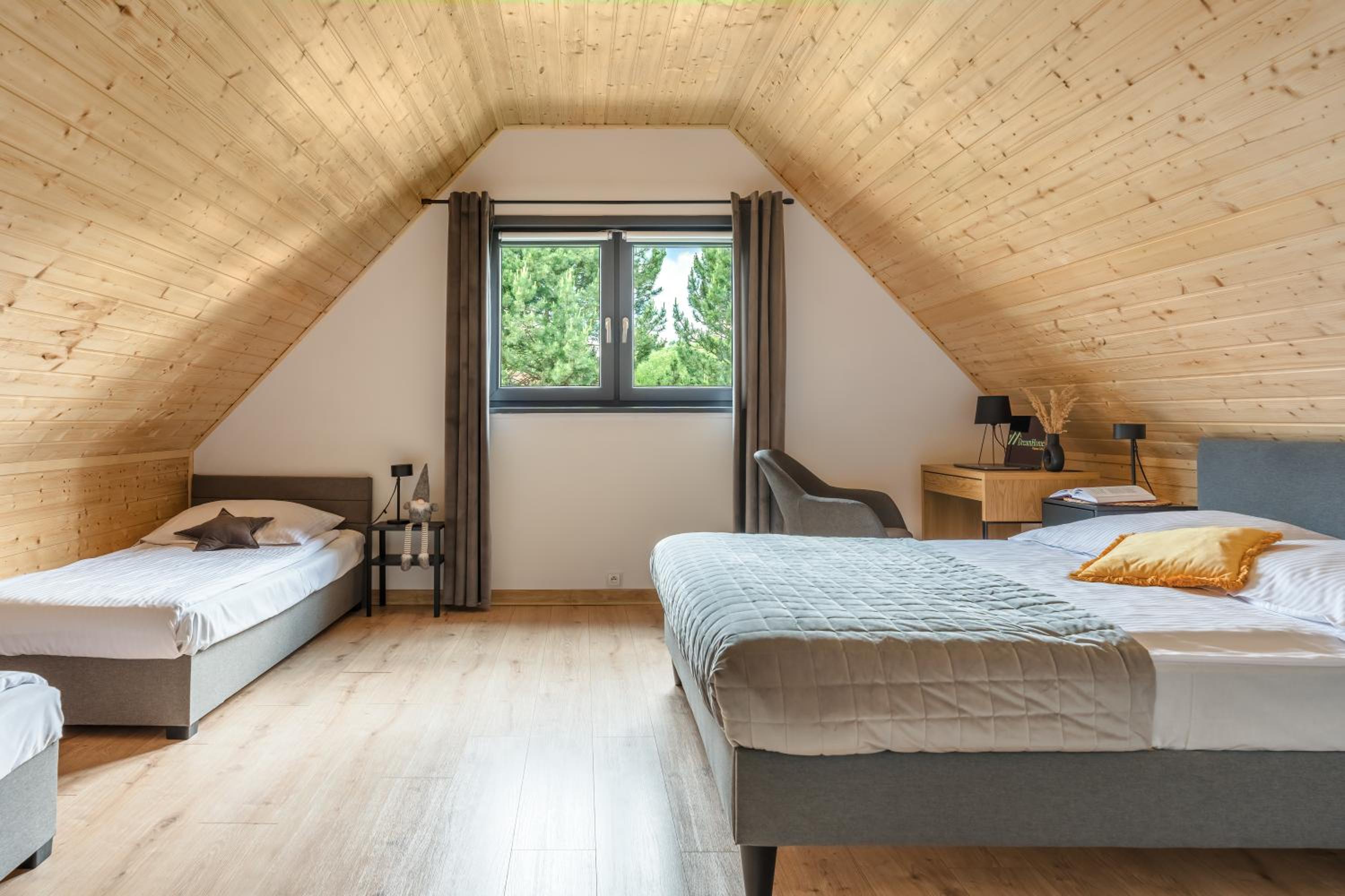 Two-Bedroom Chalet photo 3