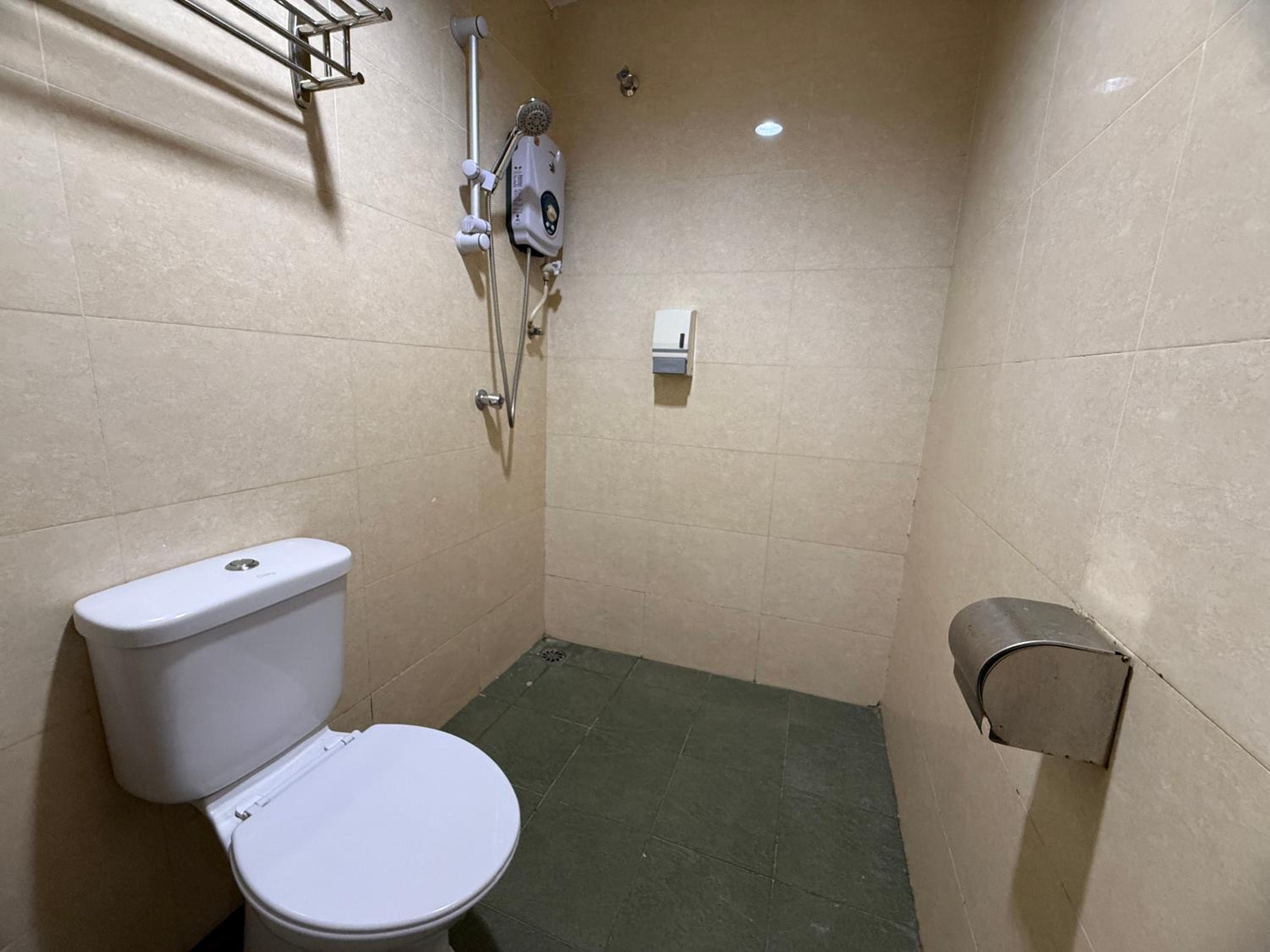 Standard Single Room - Photo 3
