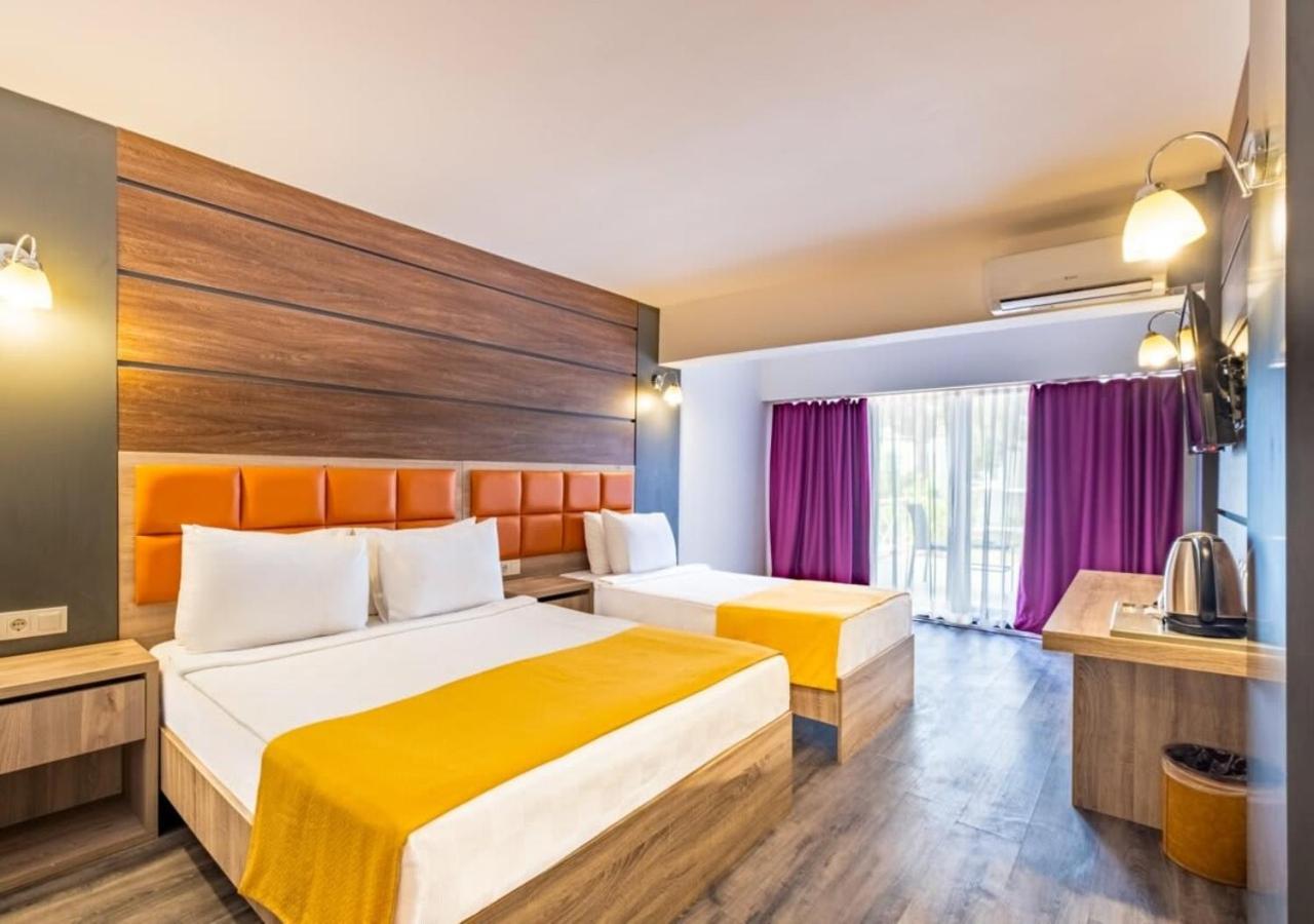 Dreibettzimmer