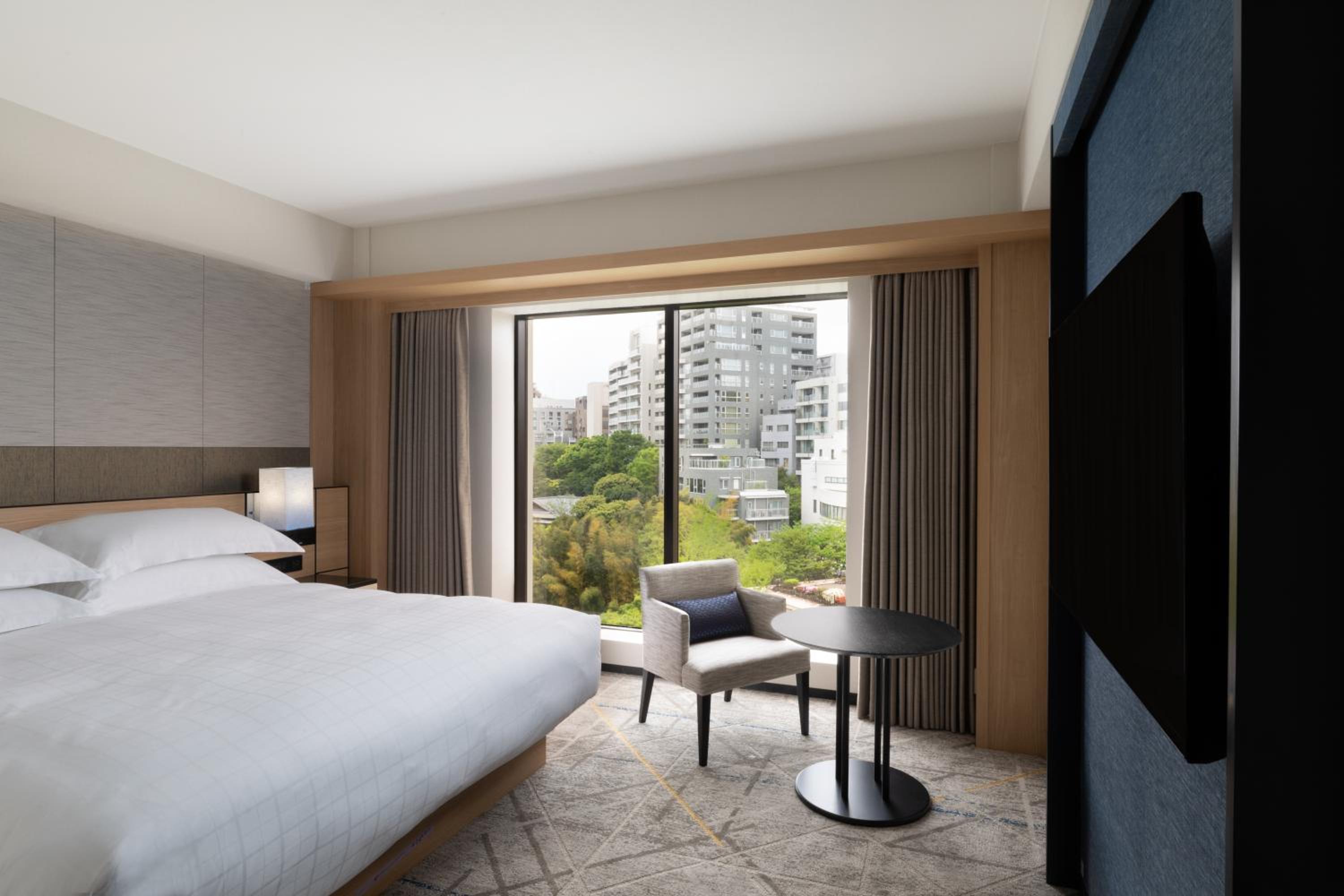 Premium Standard Queen Room