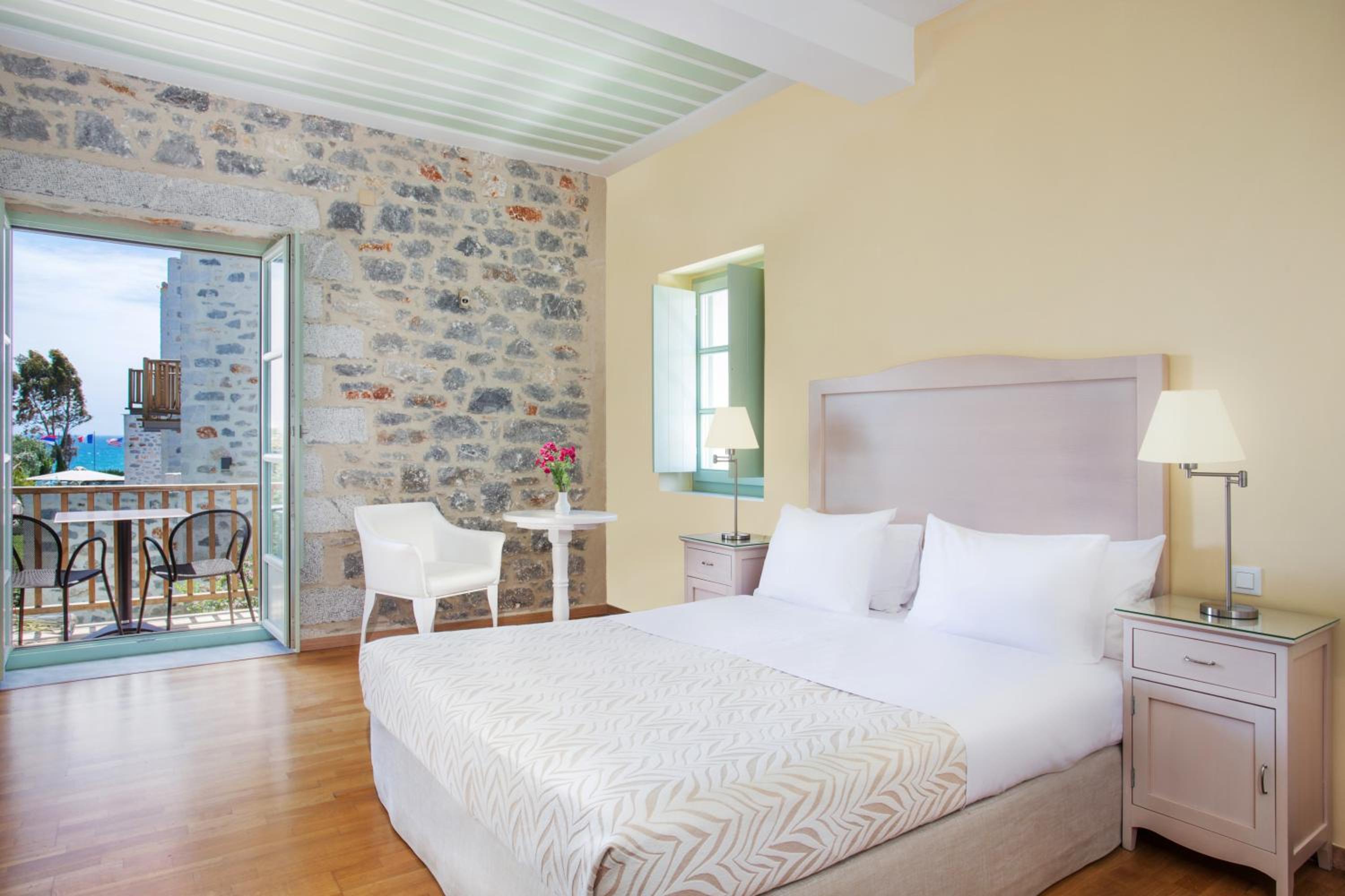 Superior Room with sea/side sea view