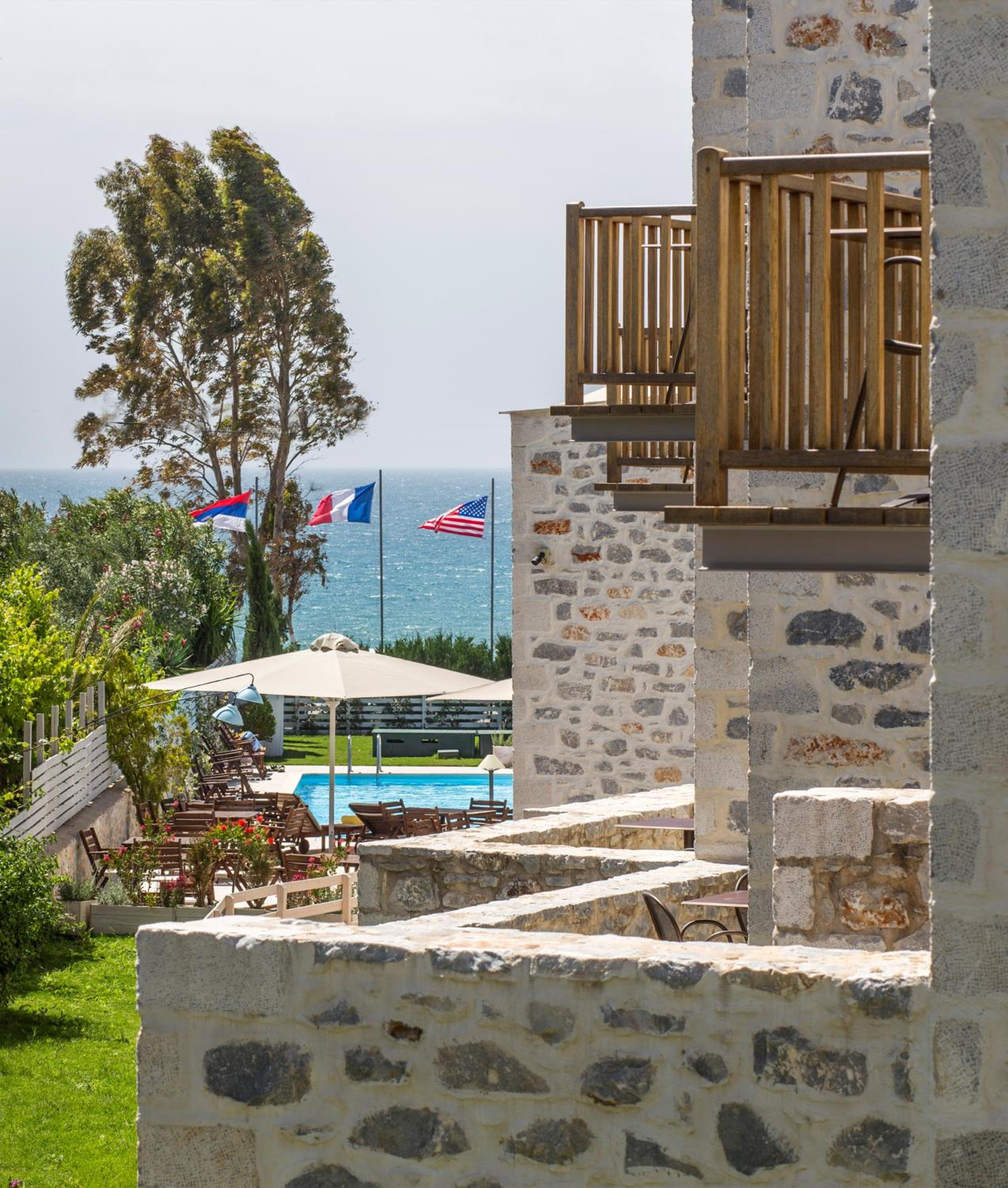 Superior Room with sea/side sea view photo 3