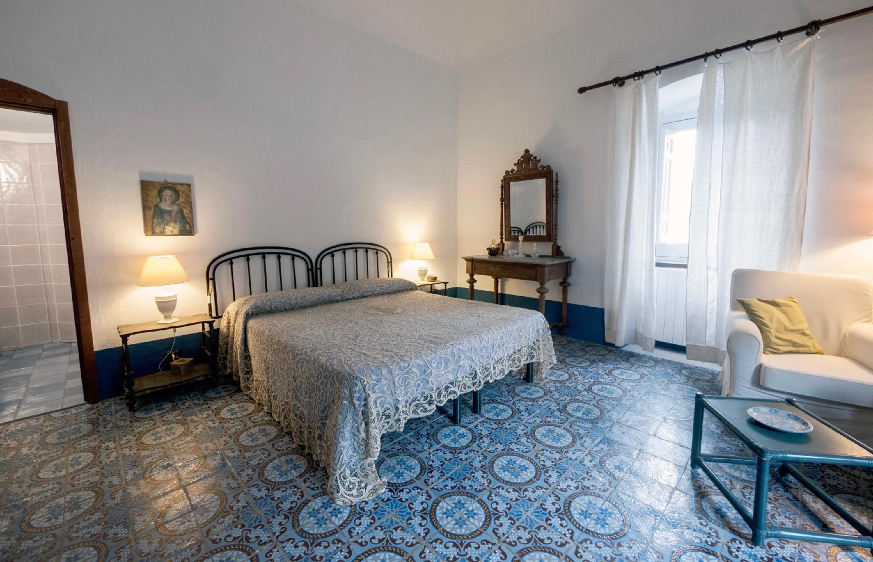 Superior Double Room - Photo 1