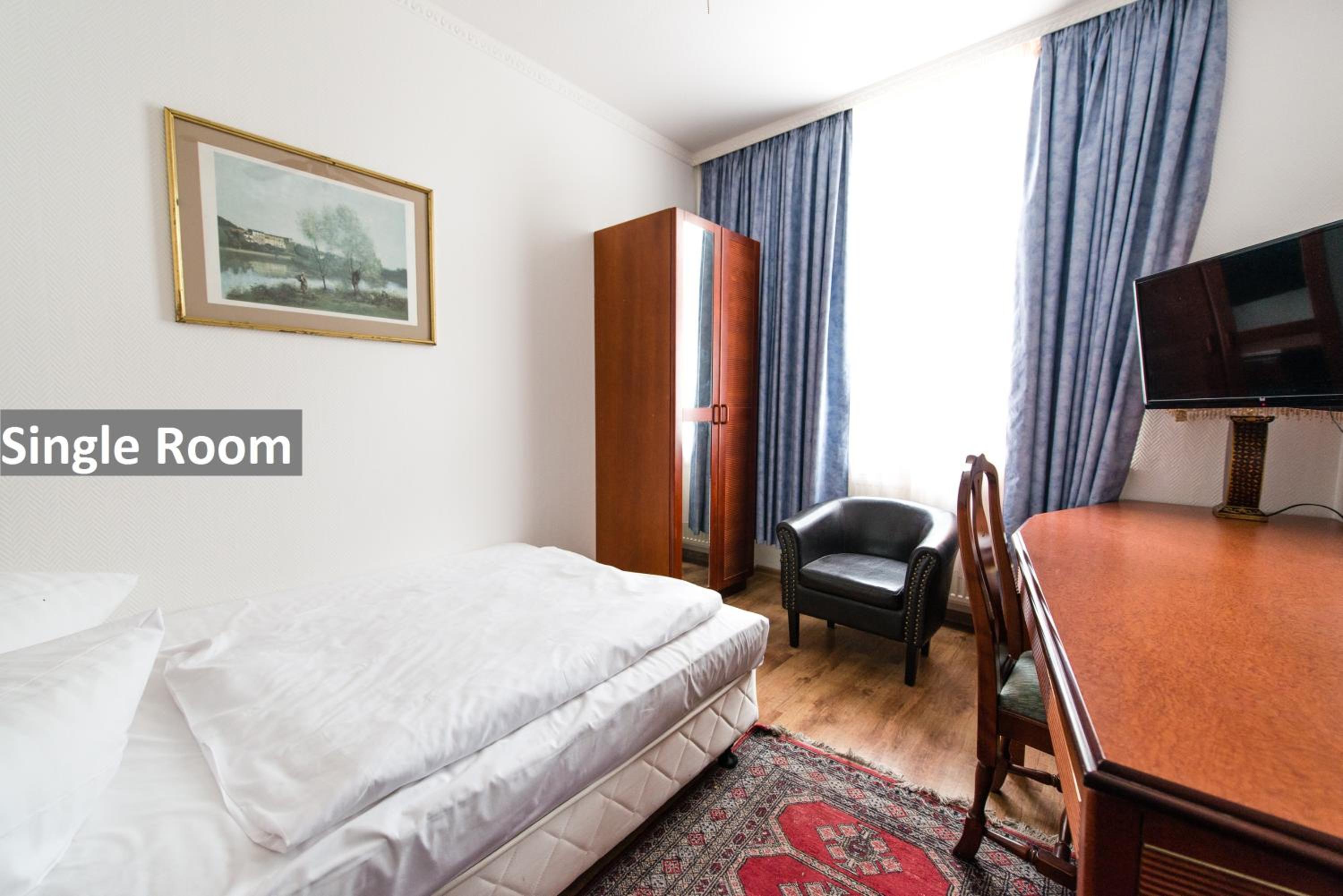 Single Room photo 1