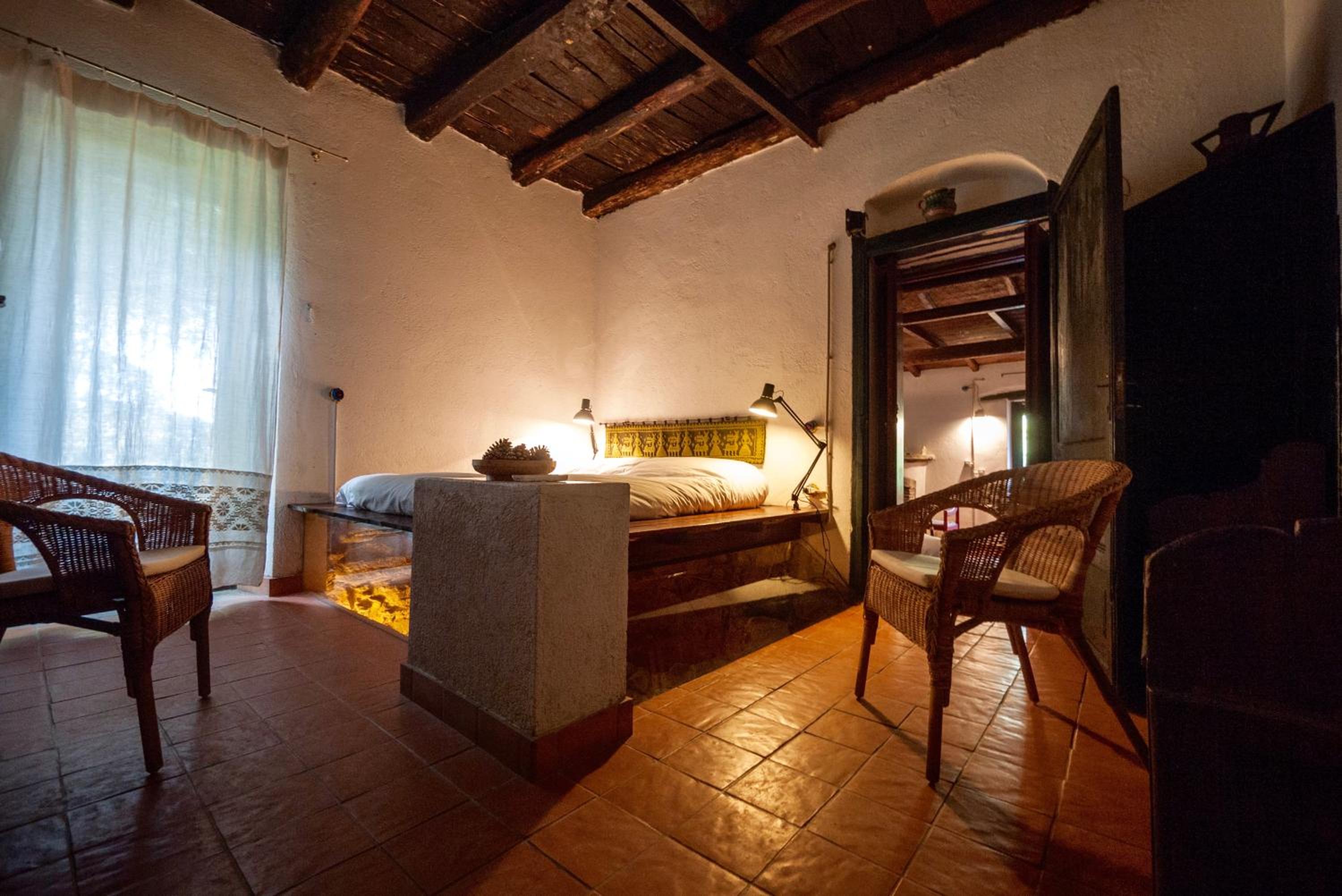 Double Room - Photo 5
