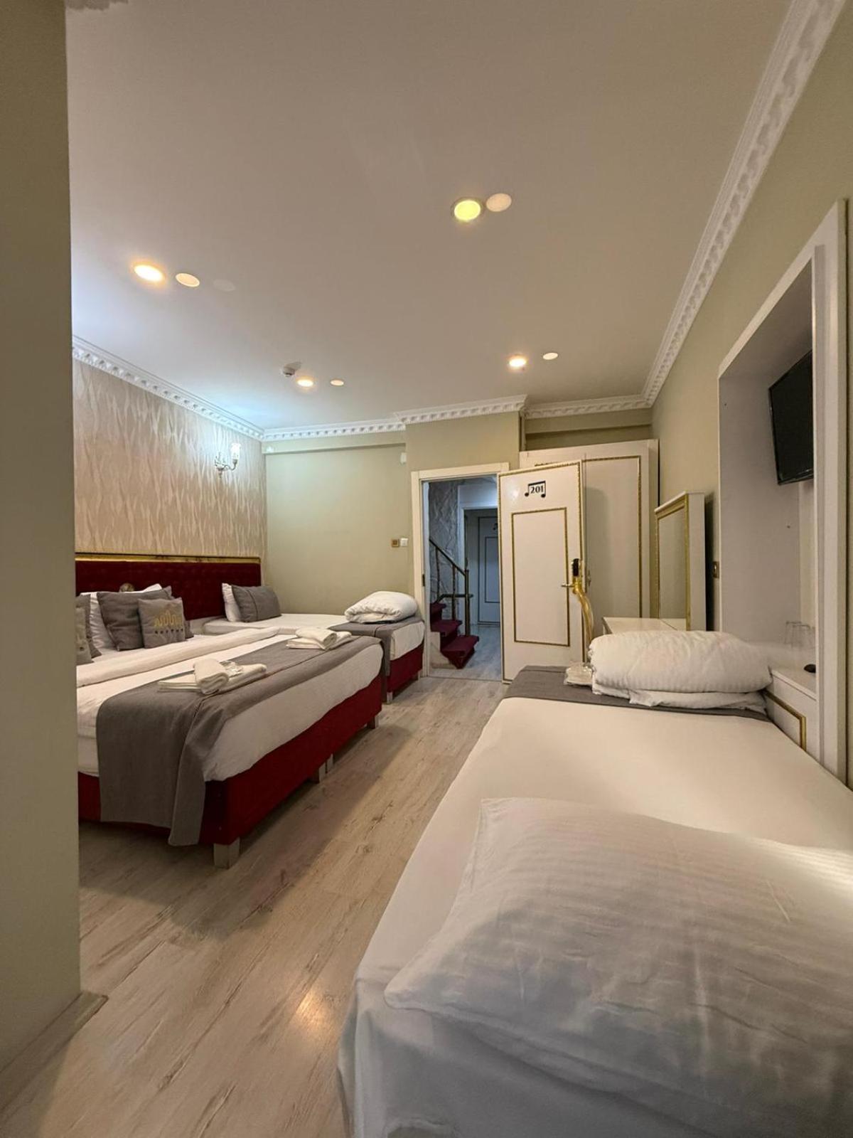 Quadruple Room photo 3