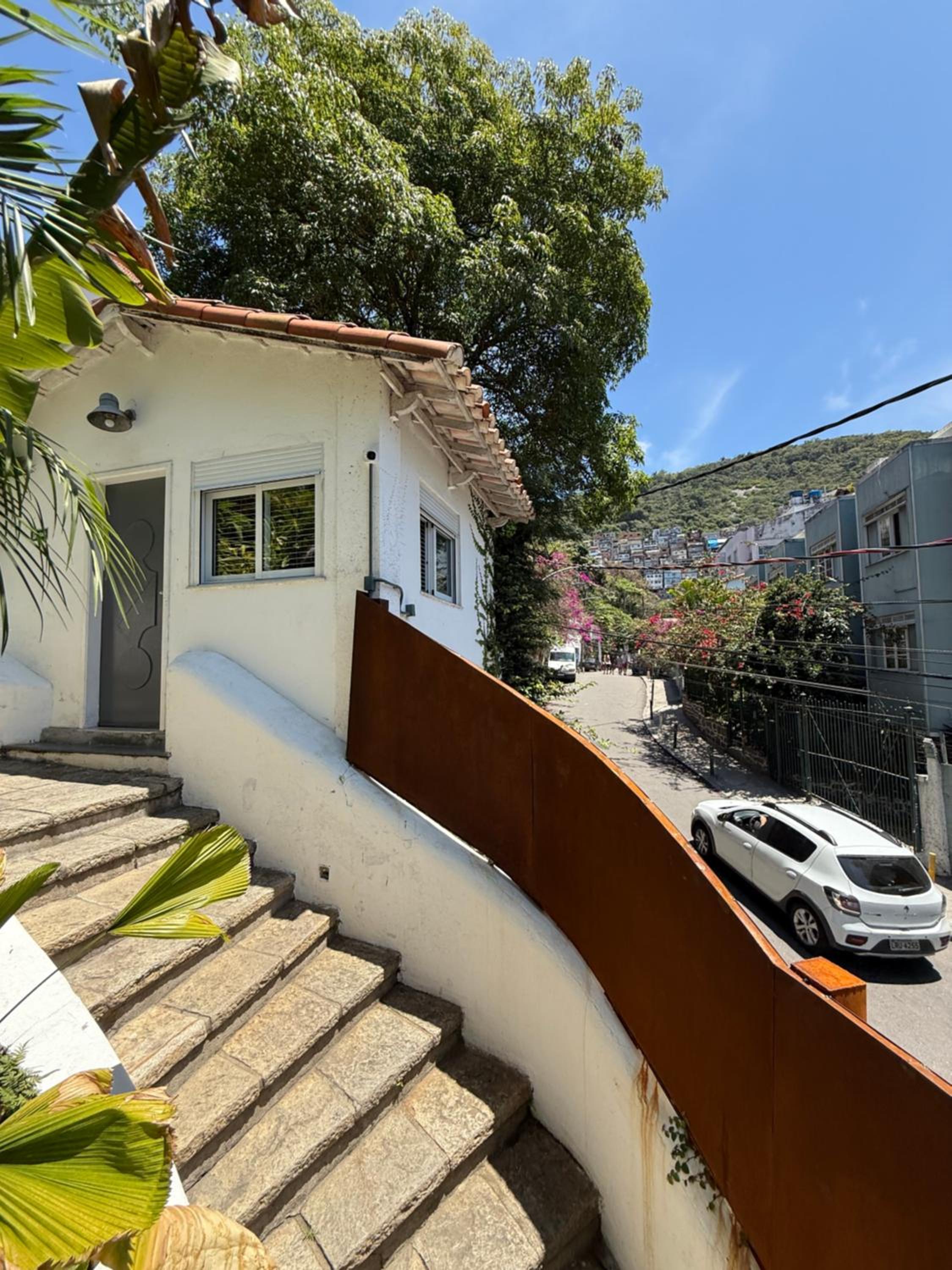 Bungalow
