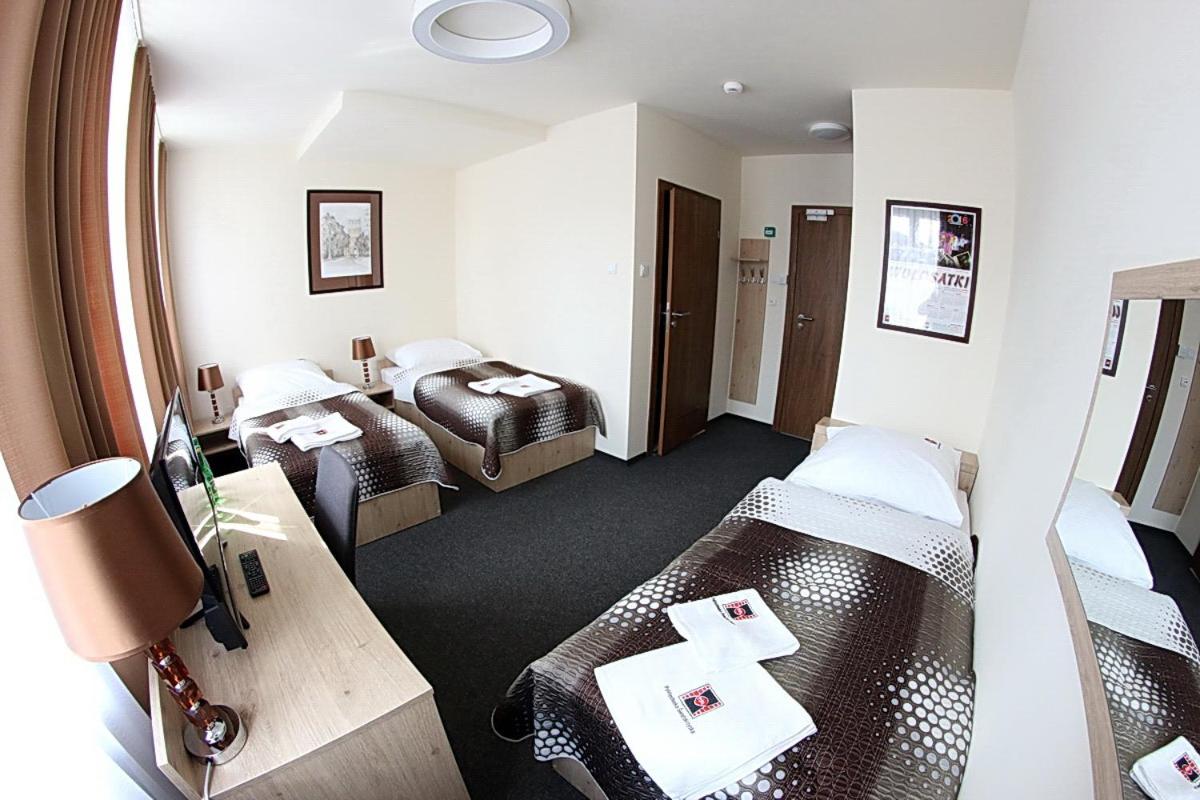 Triple Room with Private Bathroom photo 3