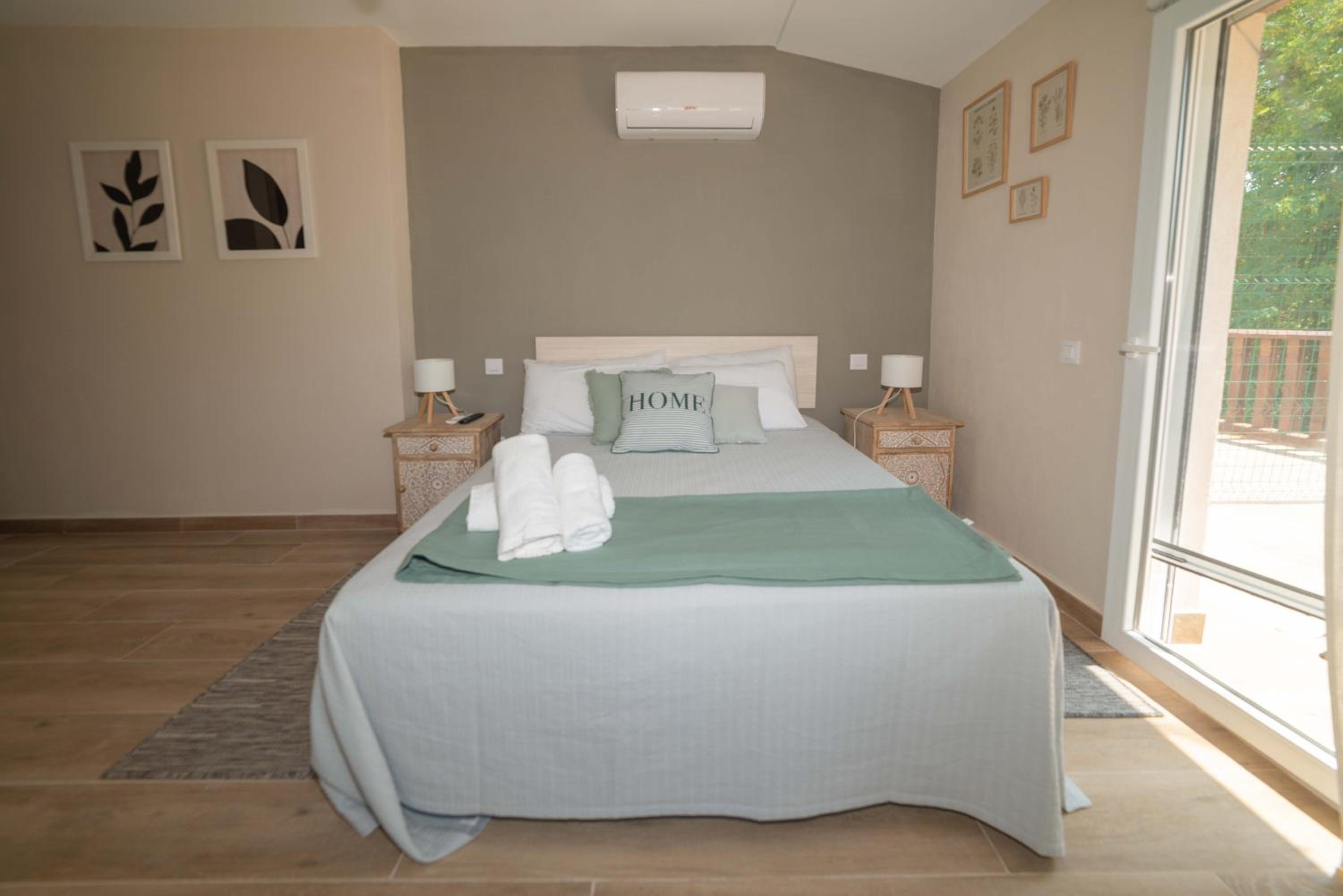 Triple Room with Terrace
