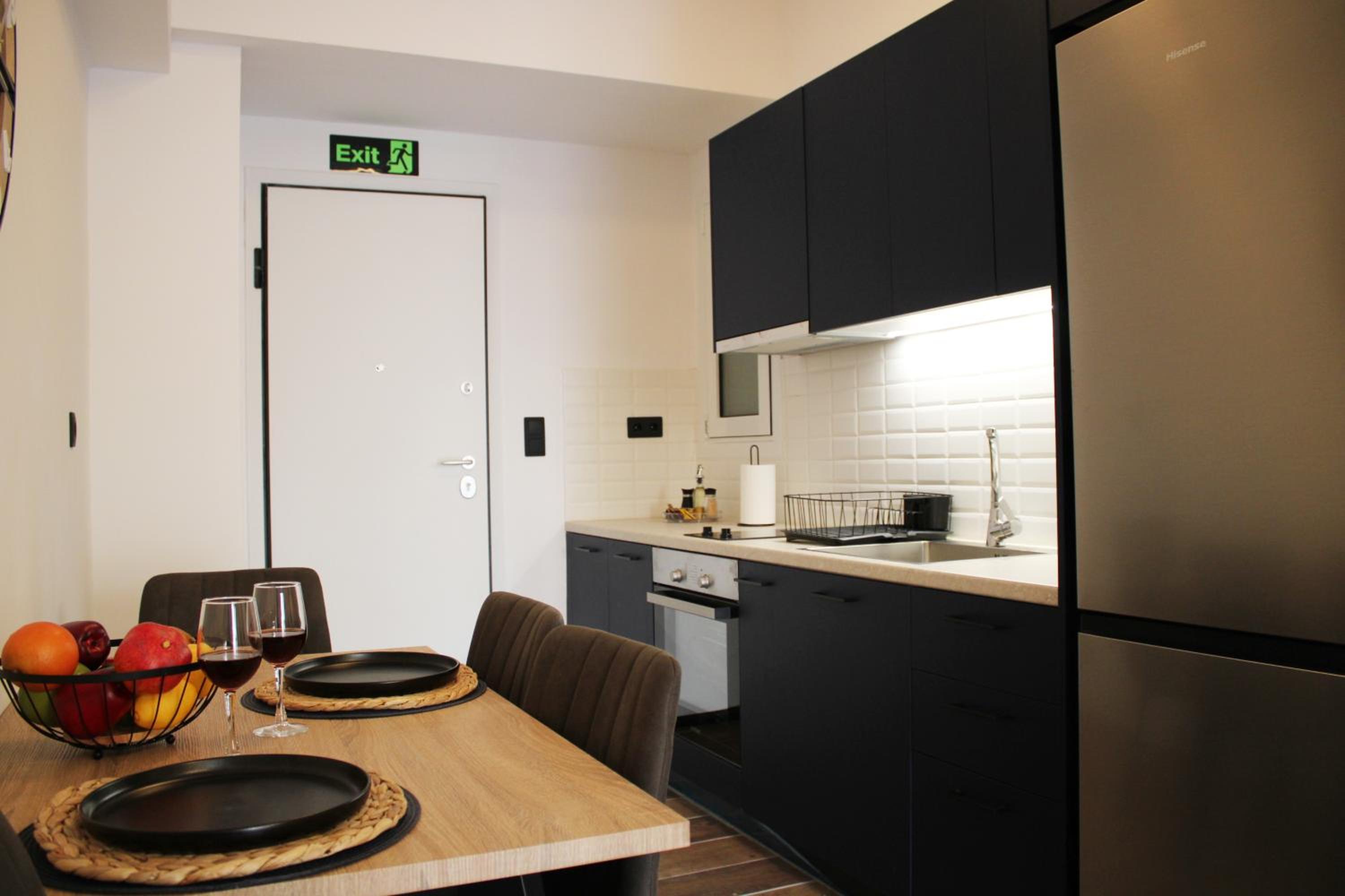 One-Bedroom Apartment with Terrace