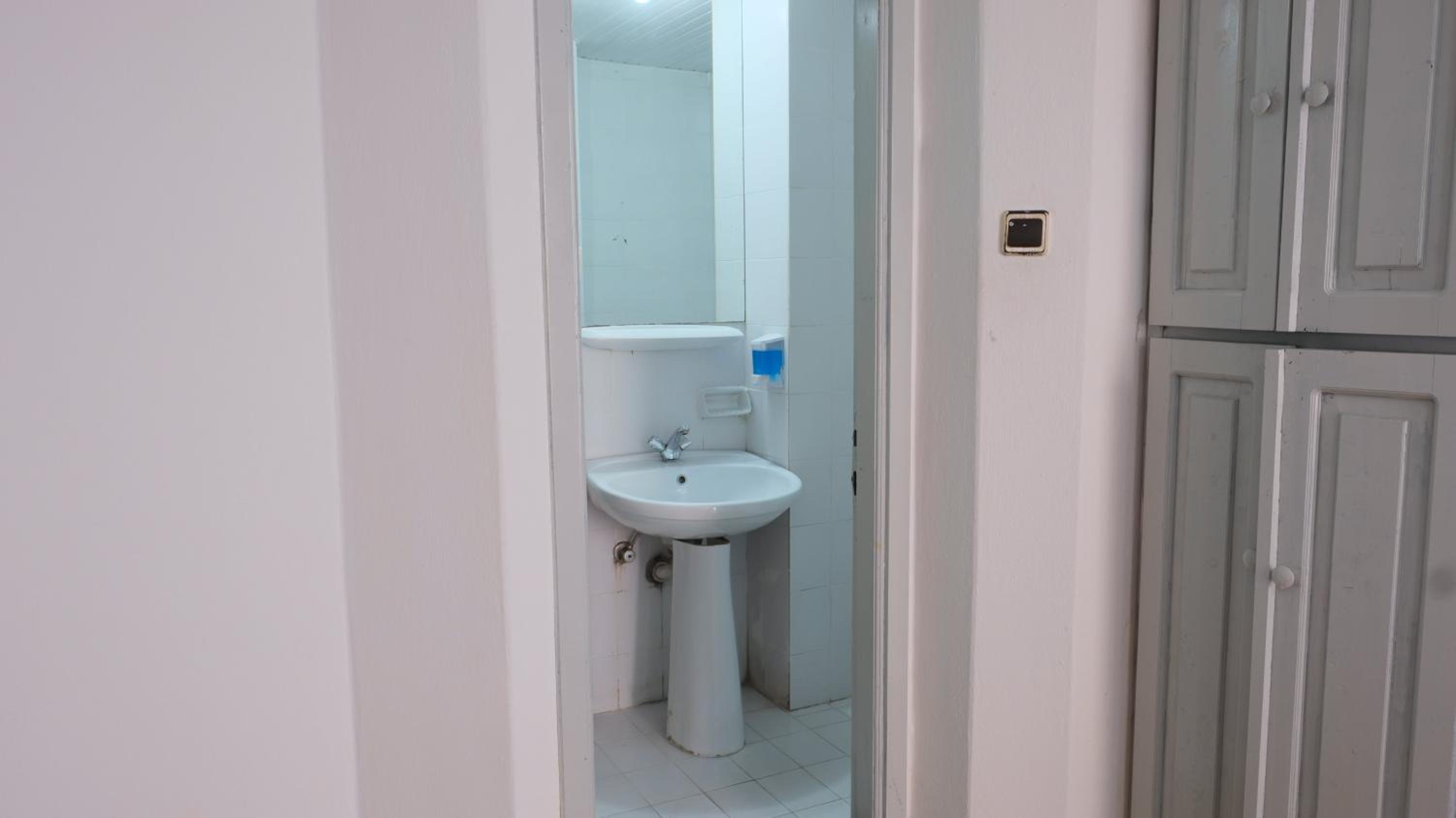 Double Room - Photo 25