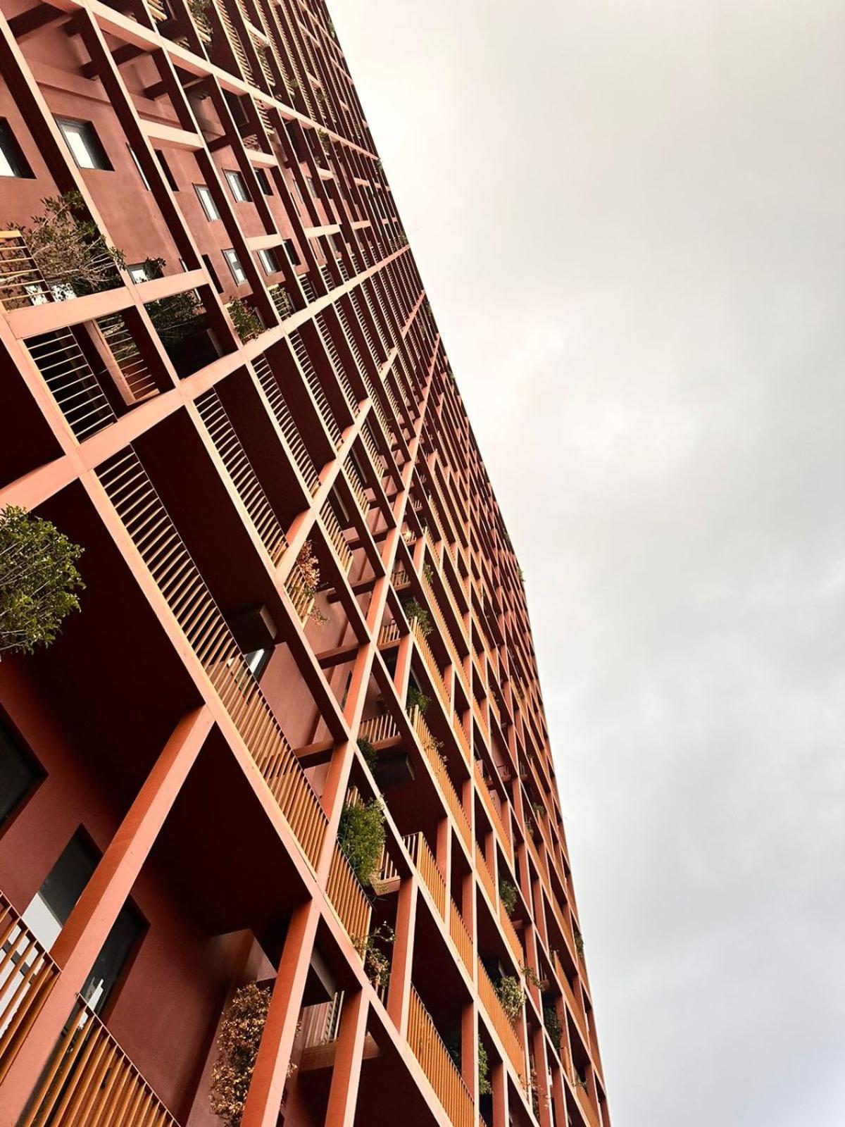 Three-Bedroom Apartment - High Floor