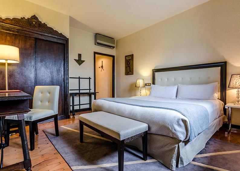 Junior Suite with Balcony photo 2