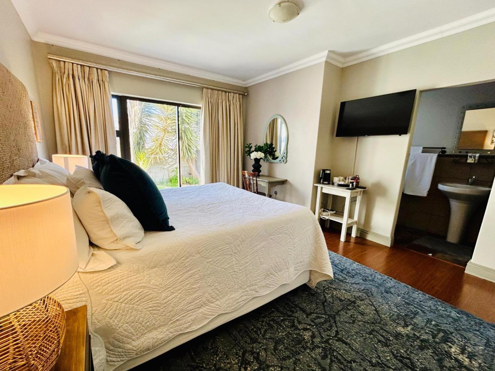 Standard King Room - Photo 1