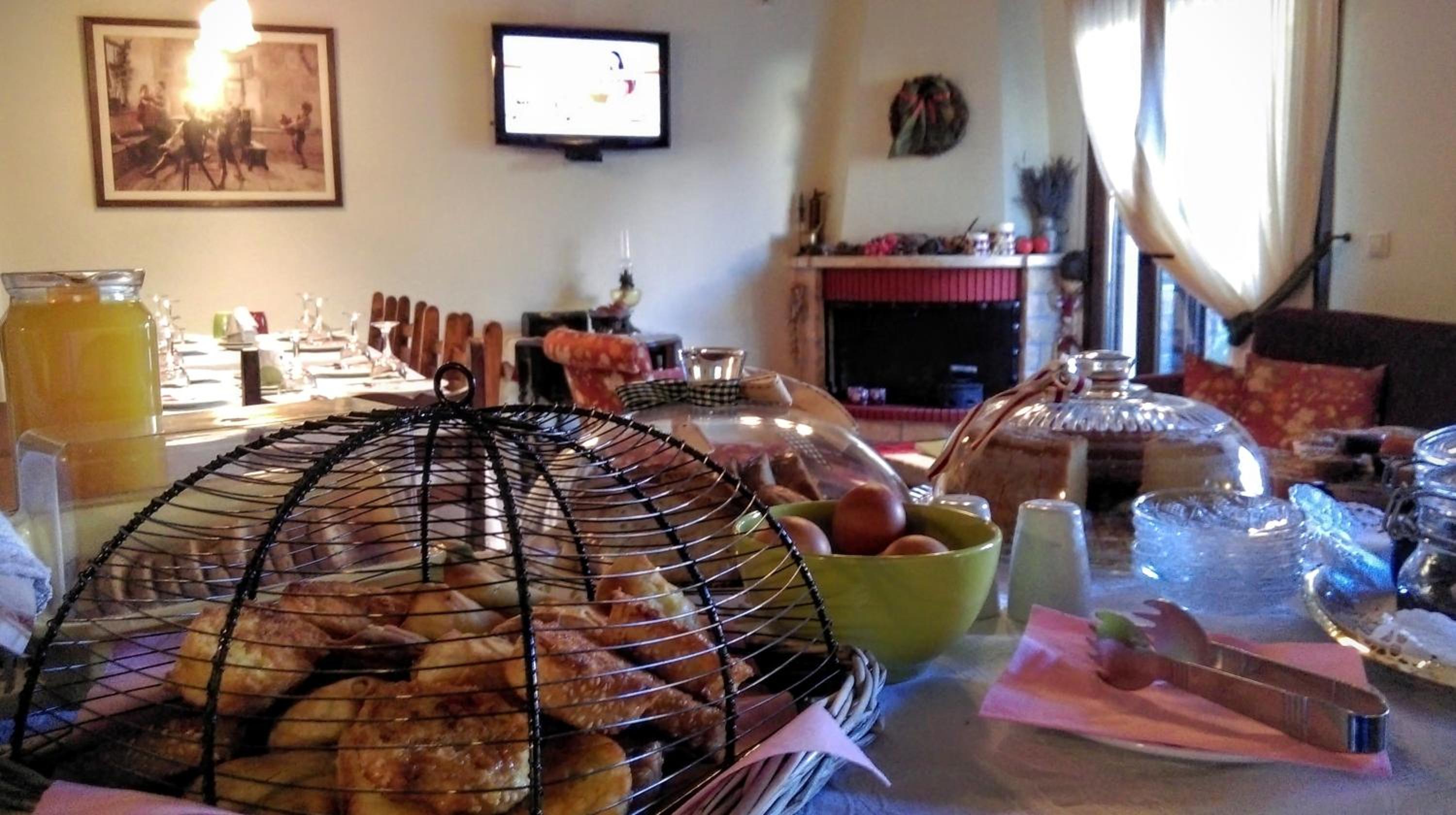 Double Room with Fireplace - Photo 19