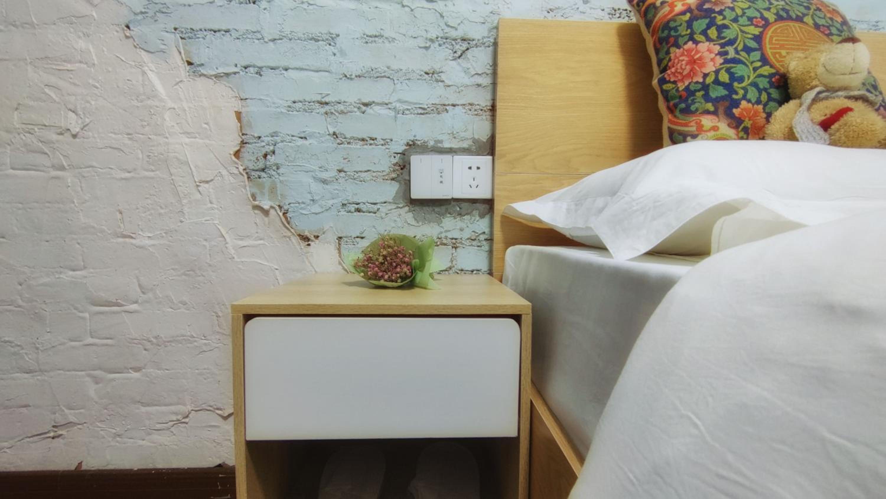 Single Room with Private Bathroom