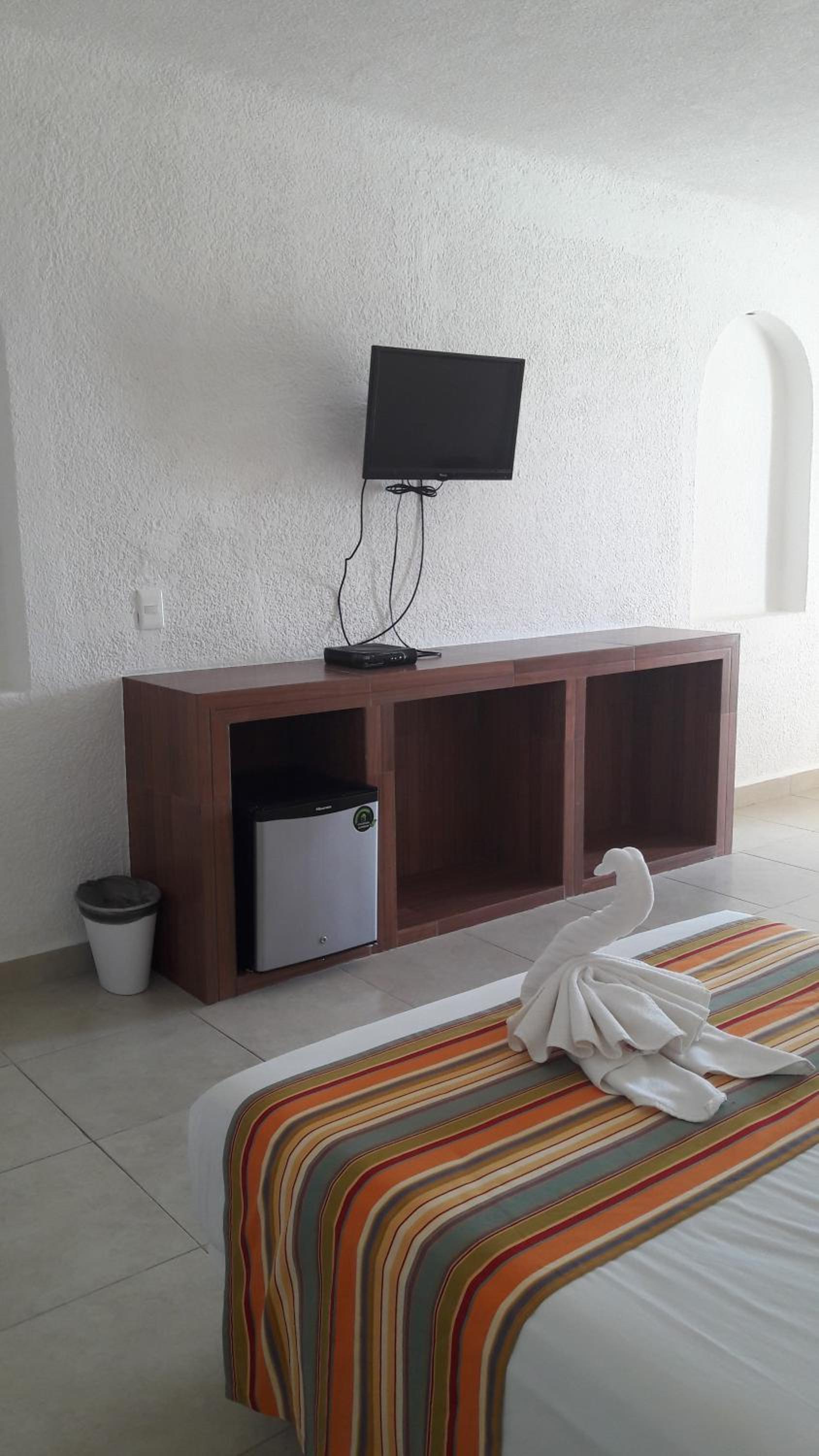 Deluxe Double Room with Two Double Beds - Oceanfront - Photo 6