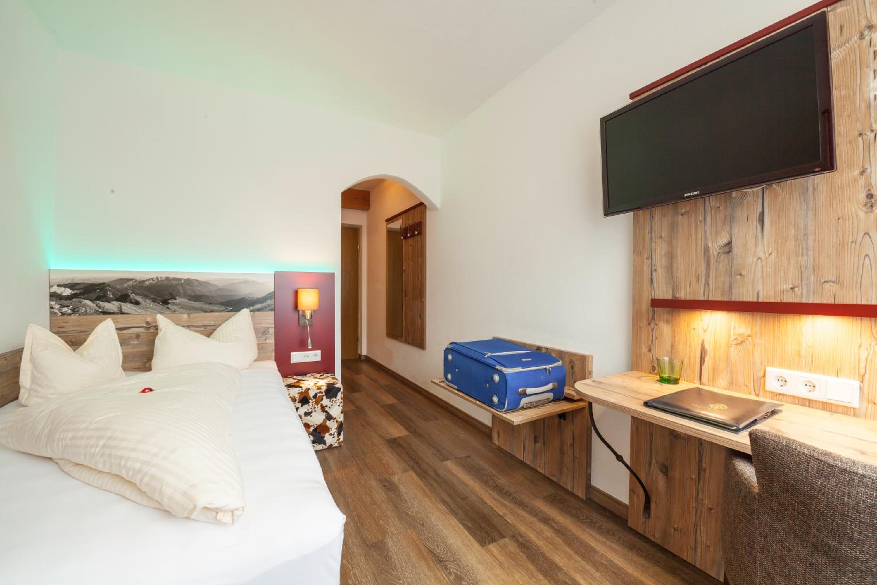Single Room photo 2