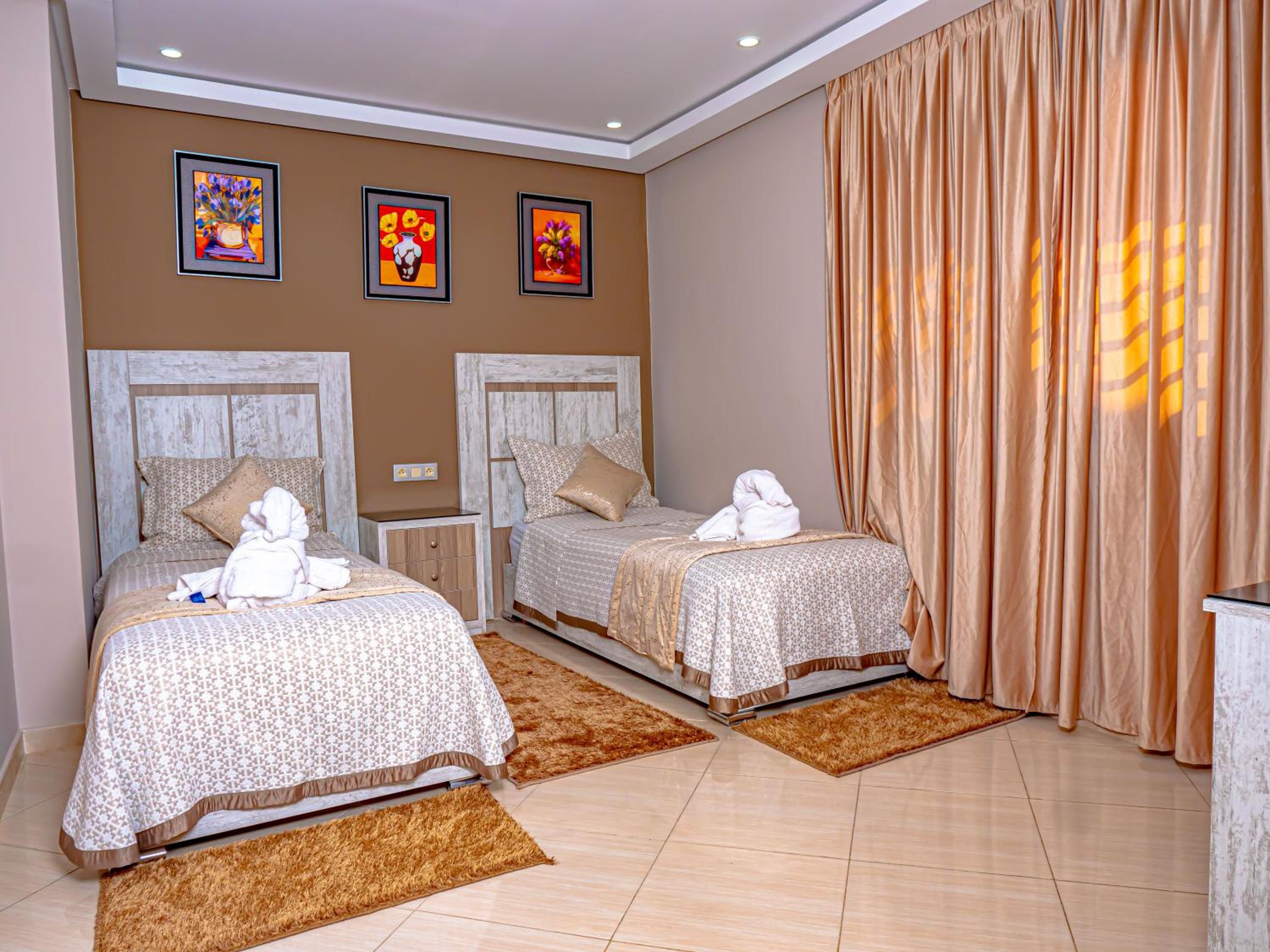 Deluxe Single Room