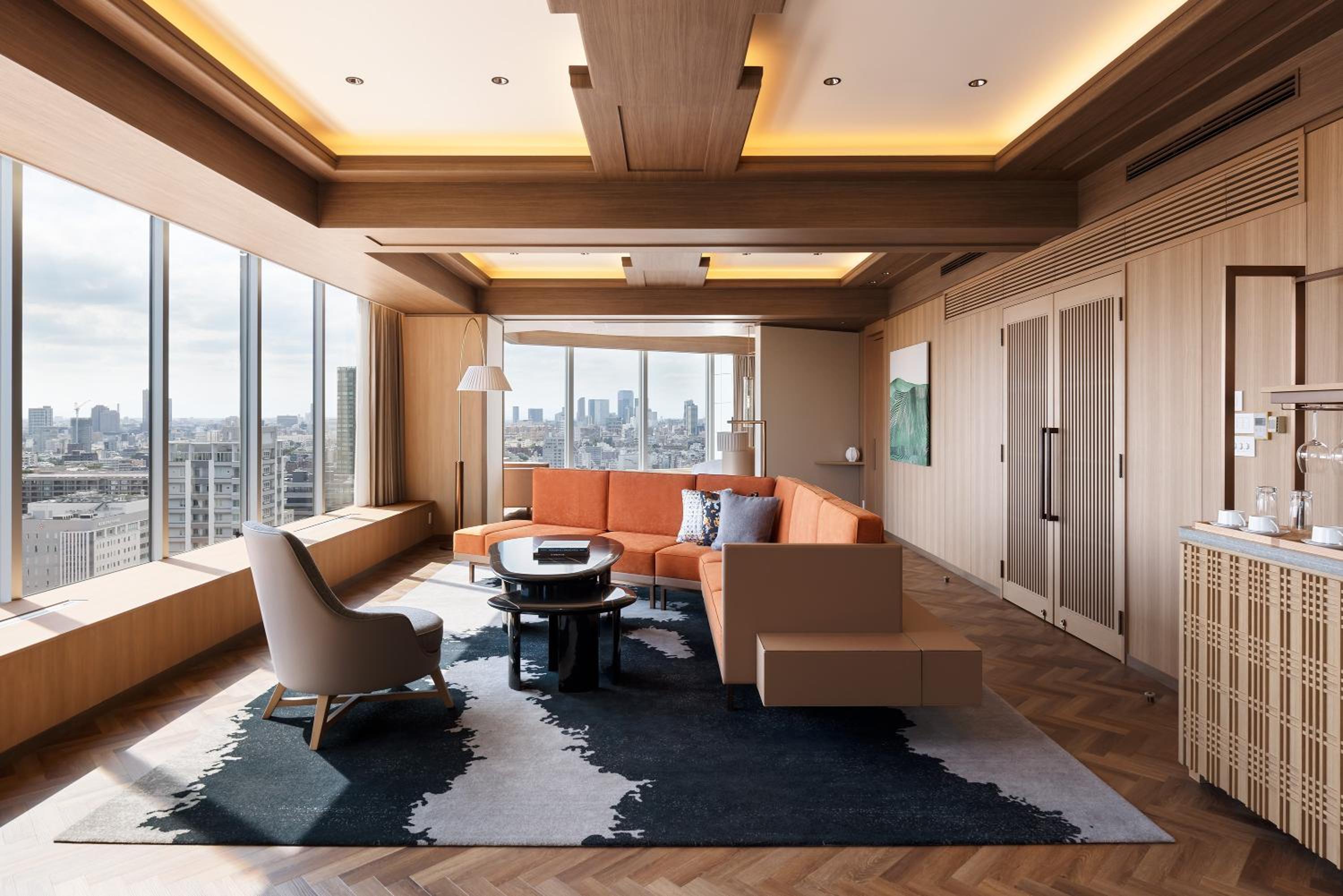 Panorama Suite, Non Smoking - Club Lounge Access, 32 Floor (Renewed October 2025)