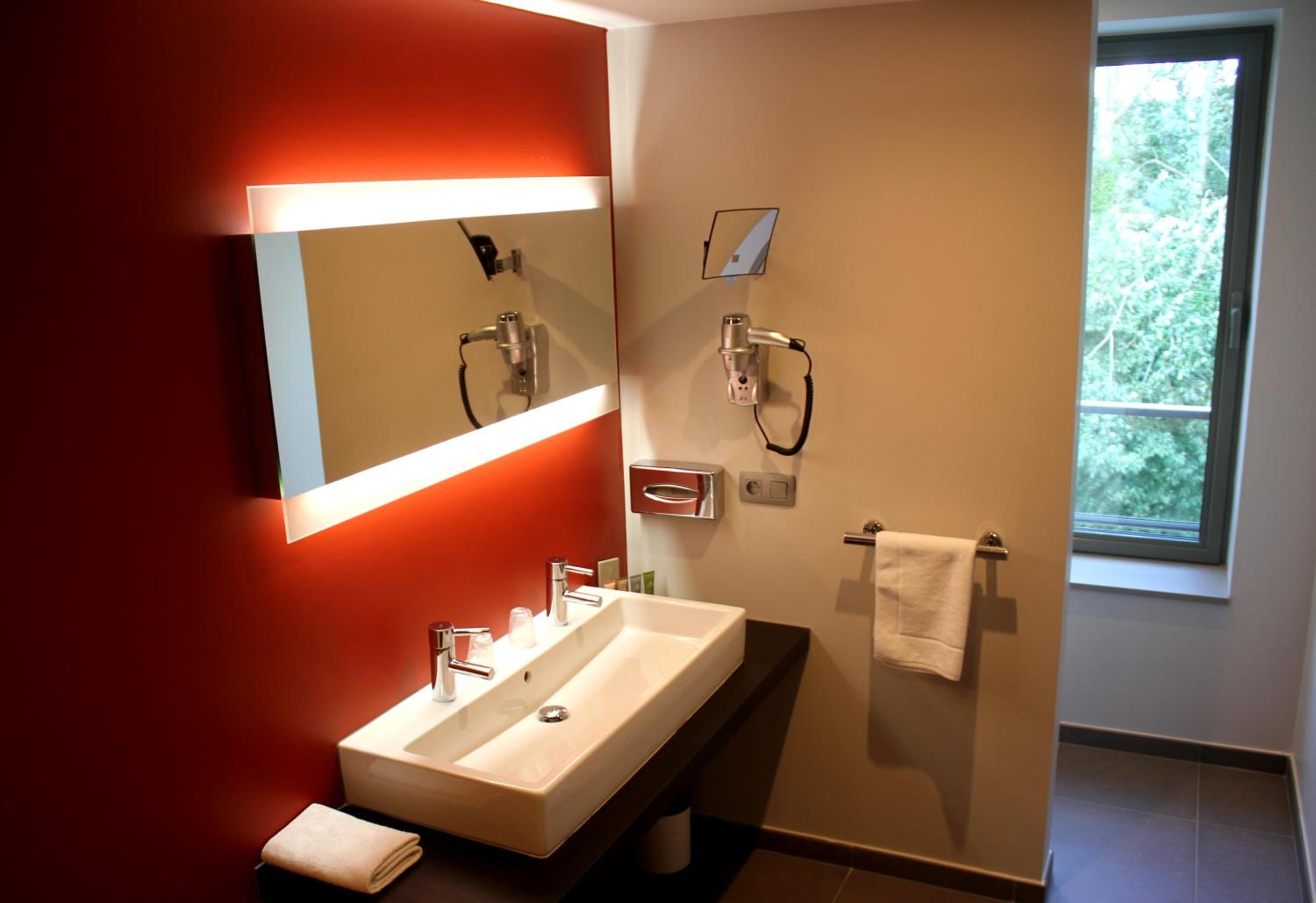 Double or Twin Room photo 3