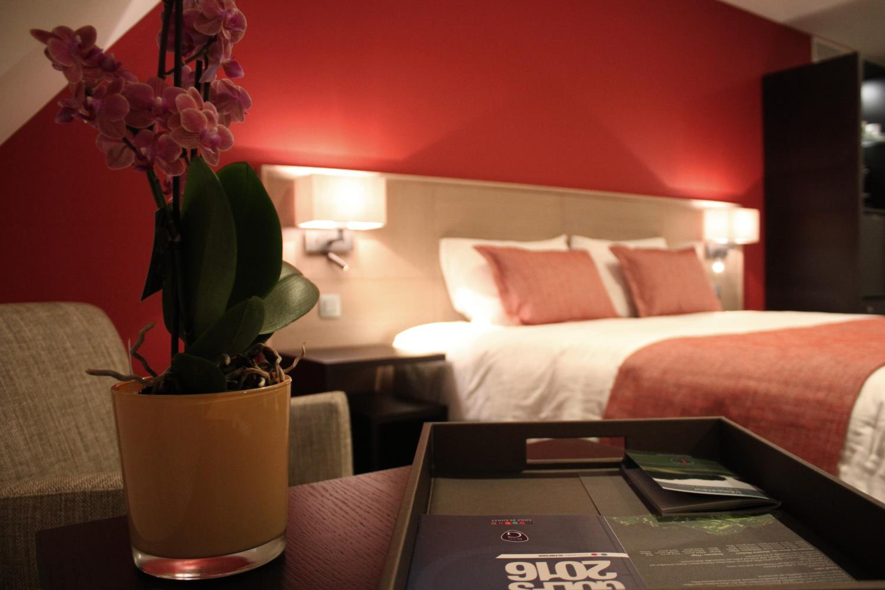 Two-Bedroom Suite photo 2