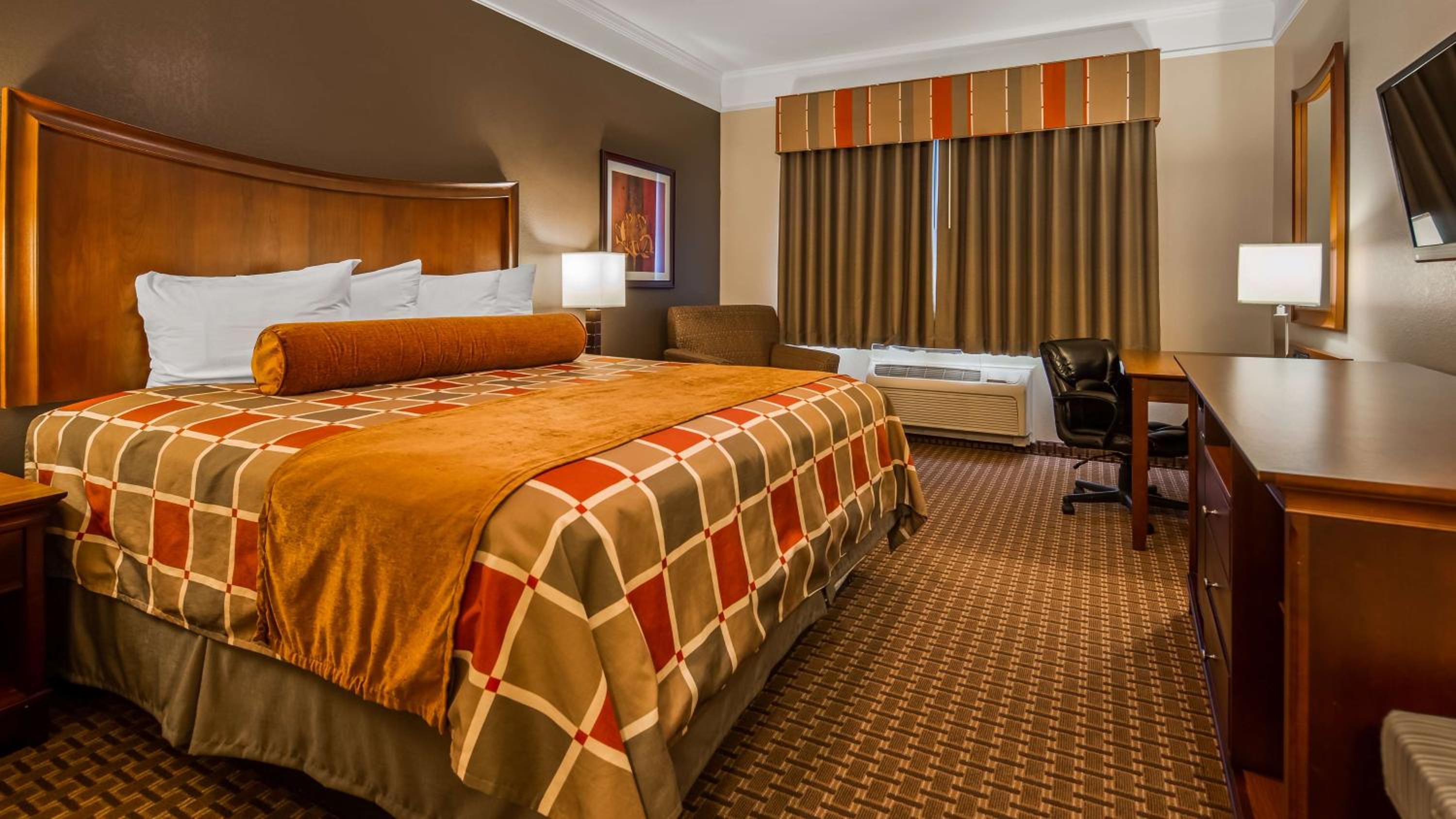 Executive King Room - Non-Smoking photo 1