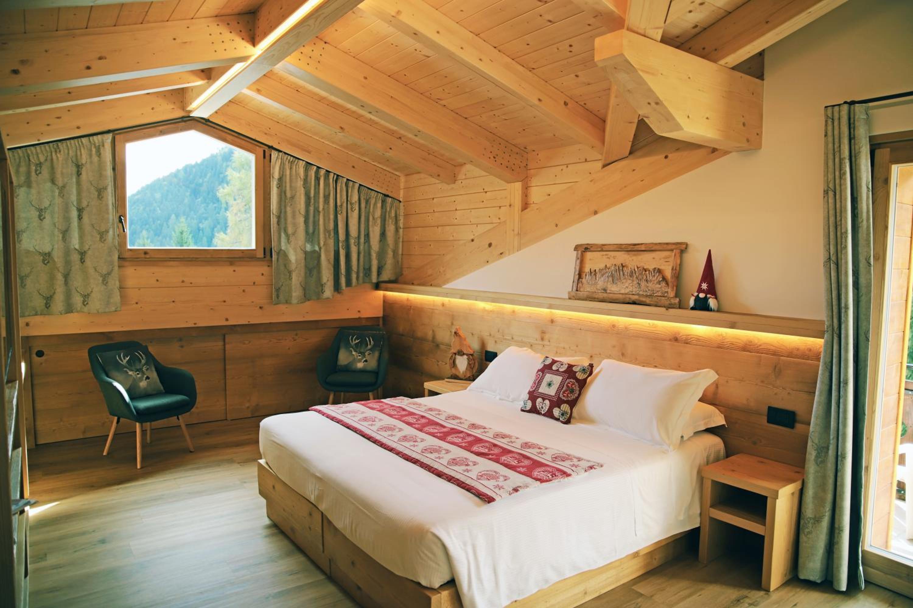 Superior Quadruple Room