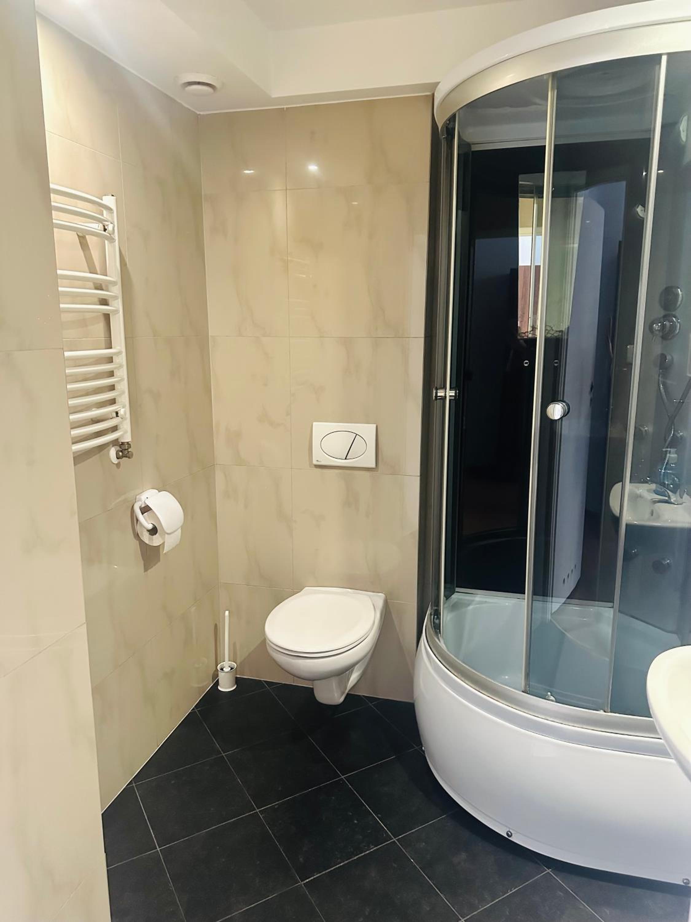 Triple Room with Private Bathroom