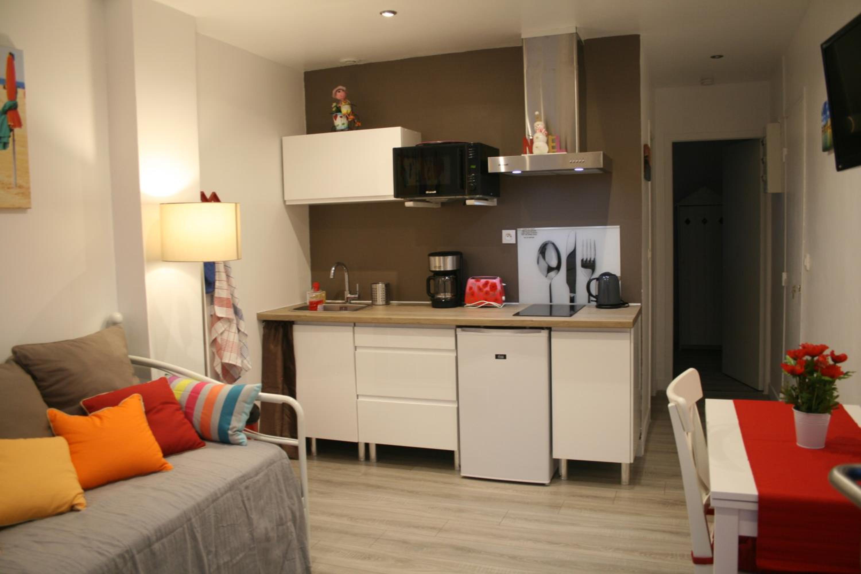 One-Bedroom House photo 3