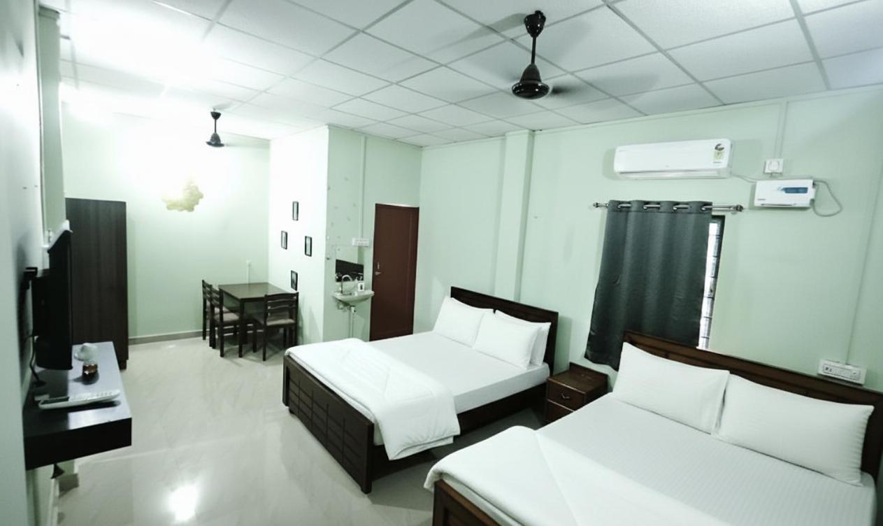 Economy Quadruple Room photo 1