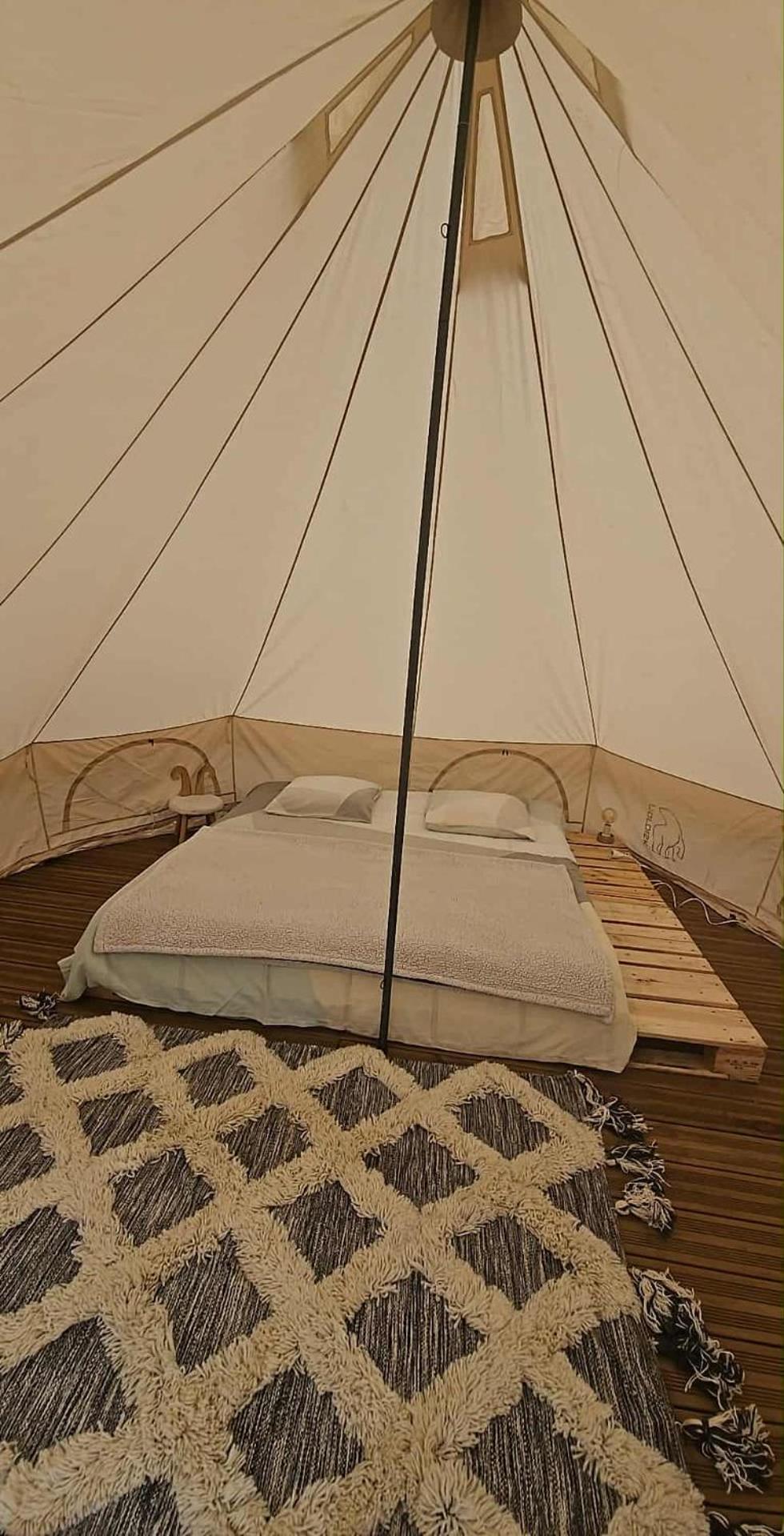 Tent photo 1